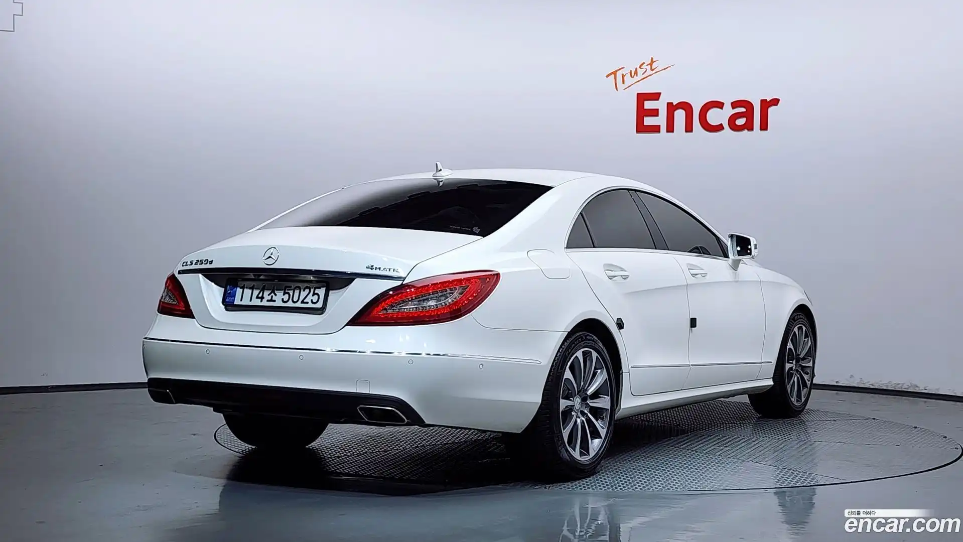 CLS-Class Mercedes-Benz 2016.2-OUTER-002