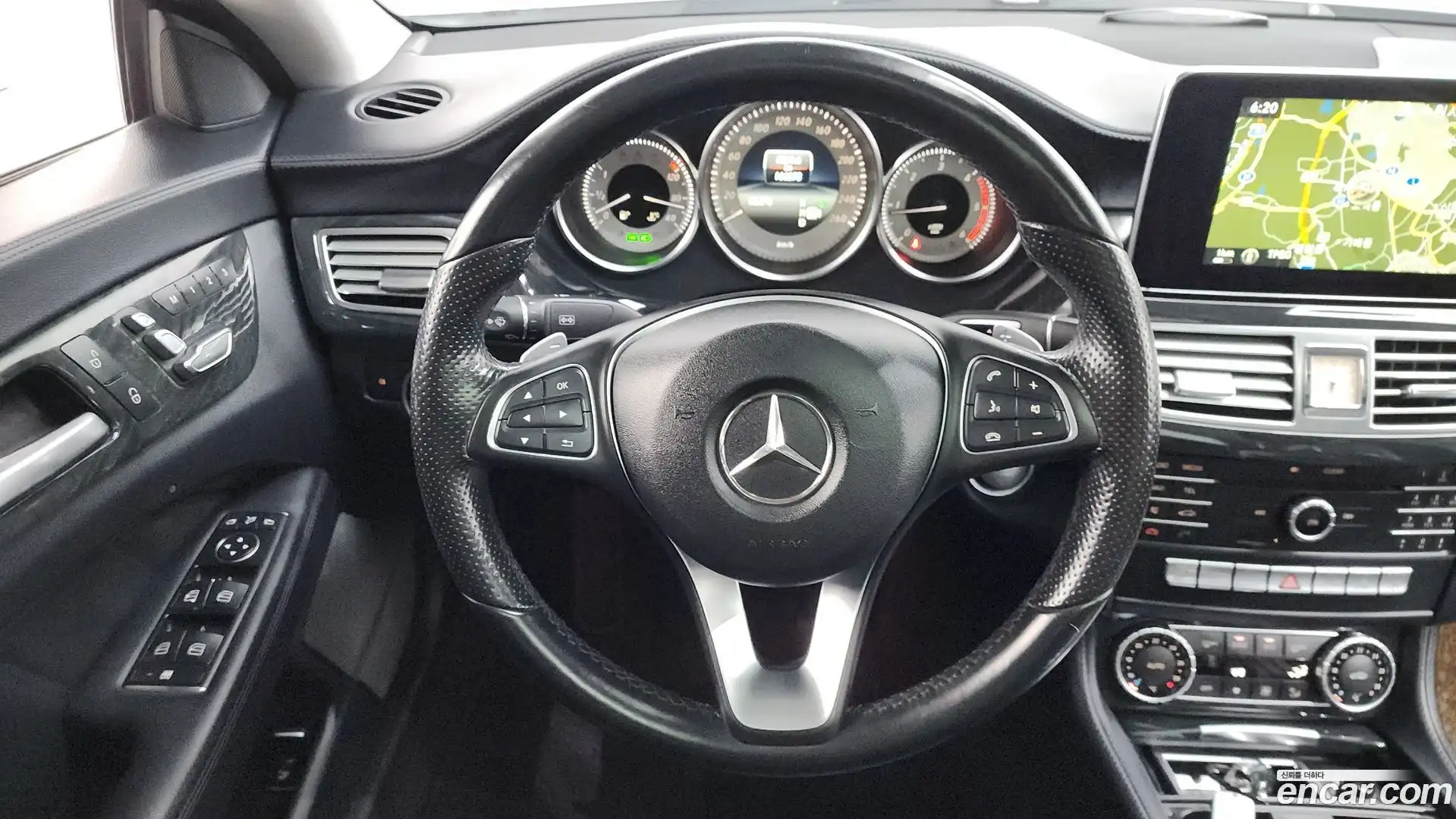 CLS-Class Mercedes-Benz 2016.2-OPTION-017