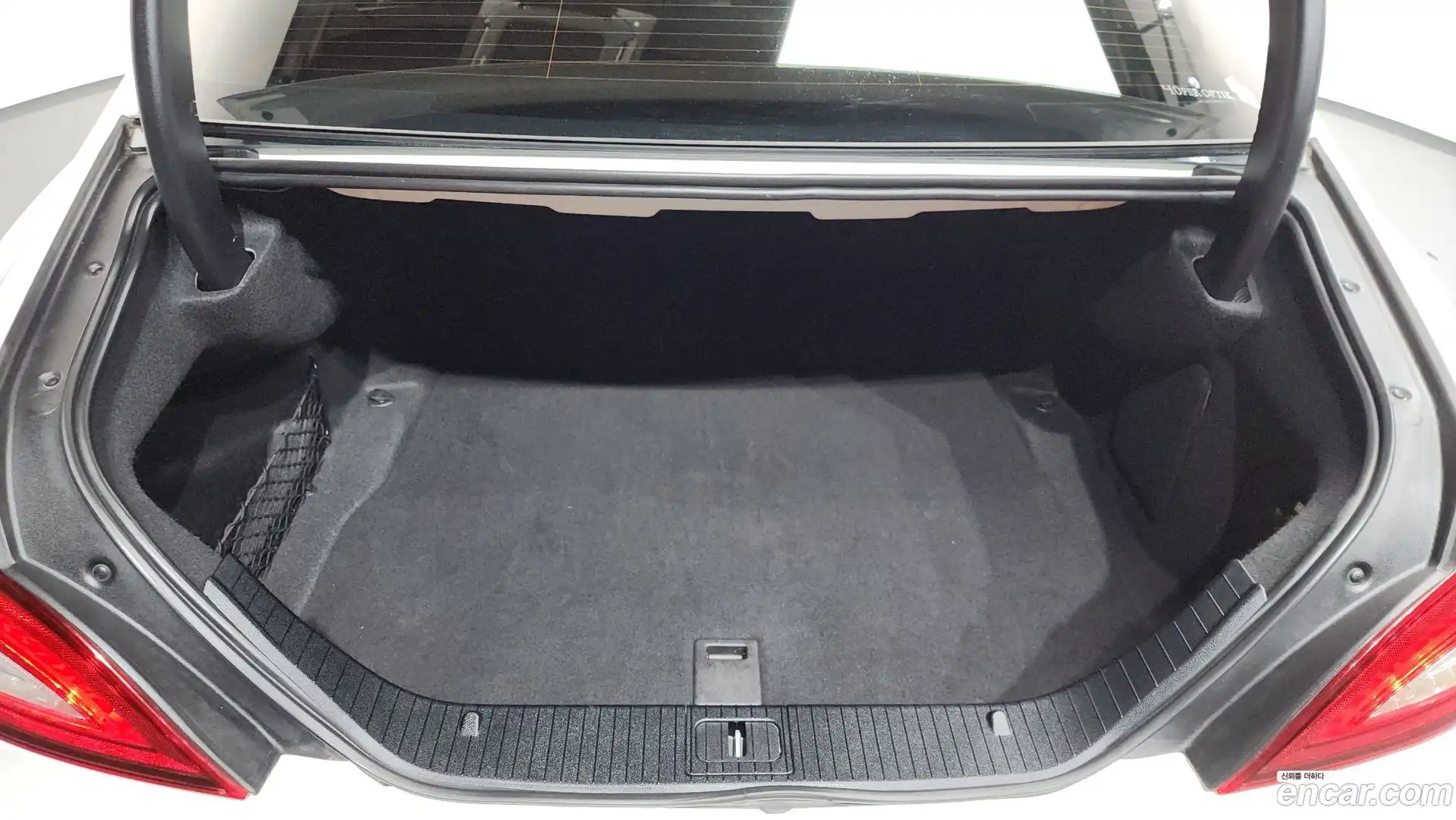 CLS-Class Mercedes-Benz 2016.2-OPTION-021