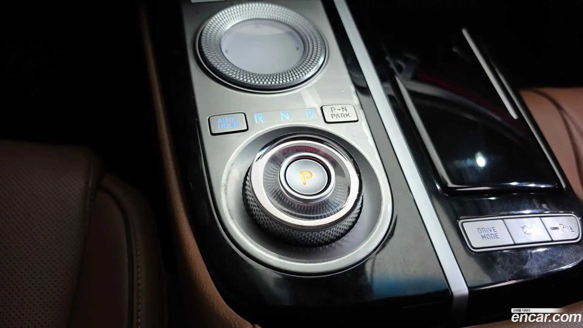 G80 Genesis 2022.4-INNER-009