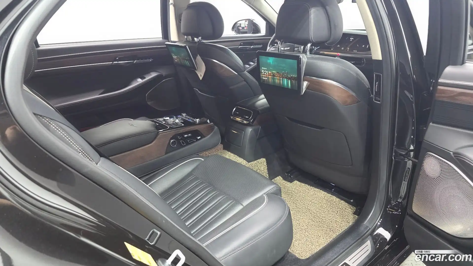 G90 Genesis 2019.0-OPTION-016