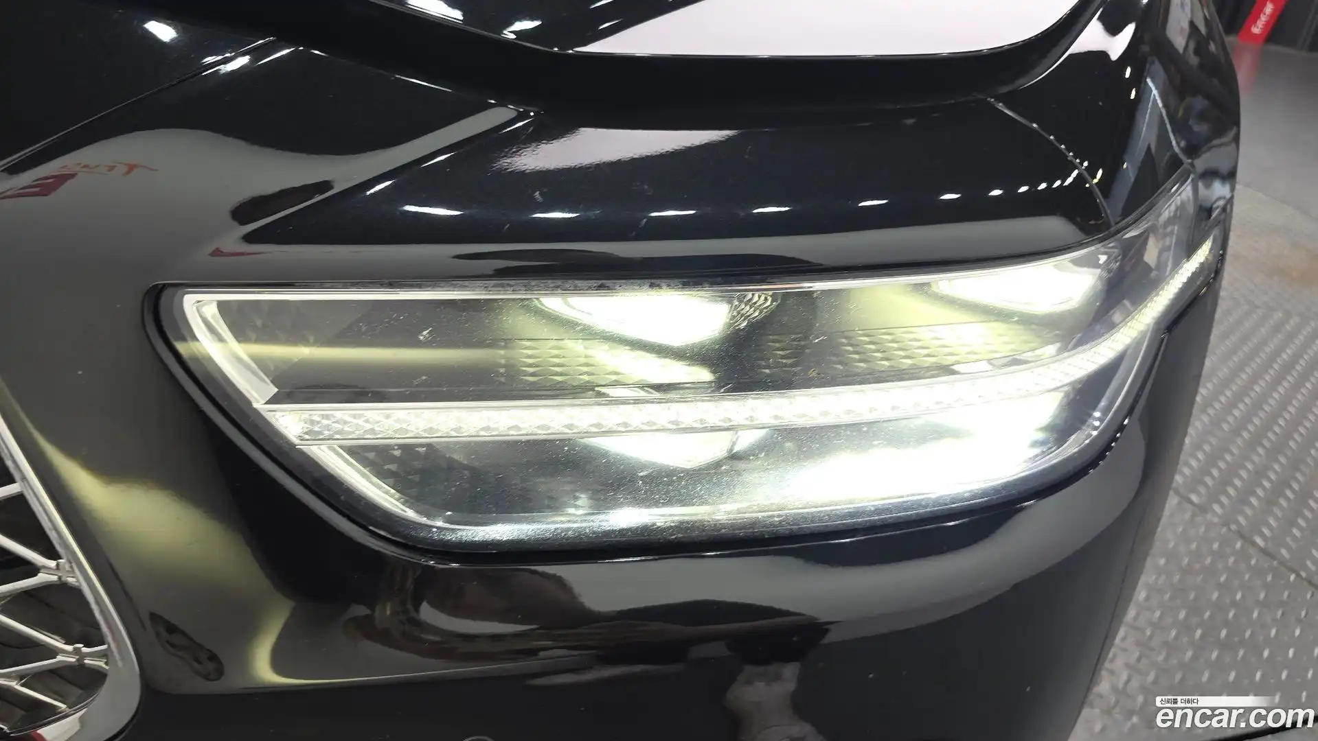 G90 Genesis 2019.0-OUTER-032