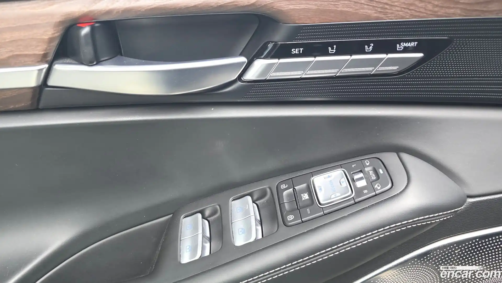 G90 Genesis 2019.0-OPTION-043
