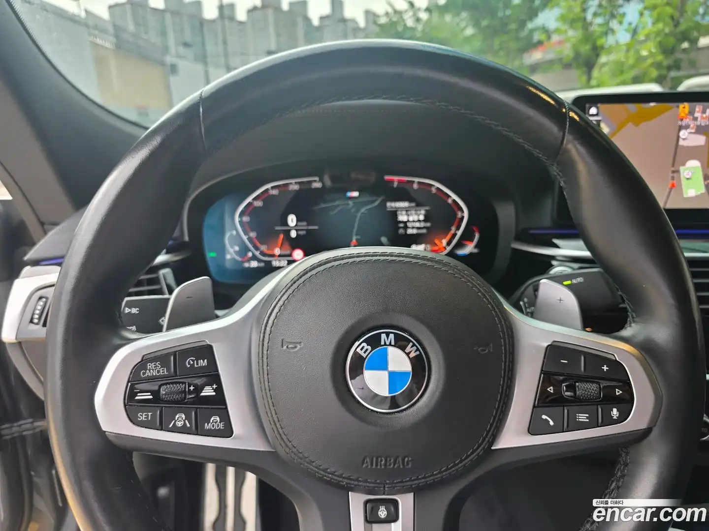 Gran Turismo BMW 2022.7-INNER-008
