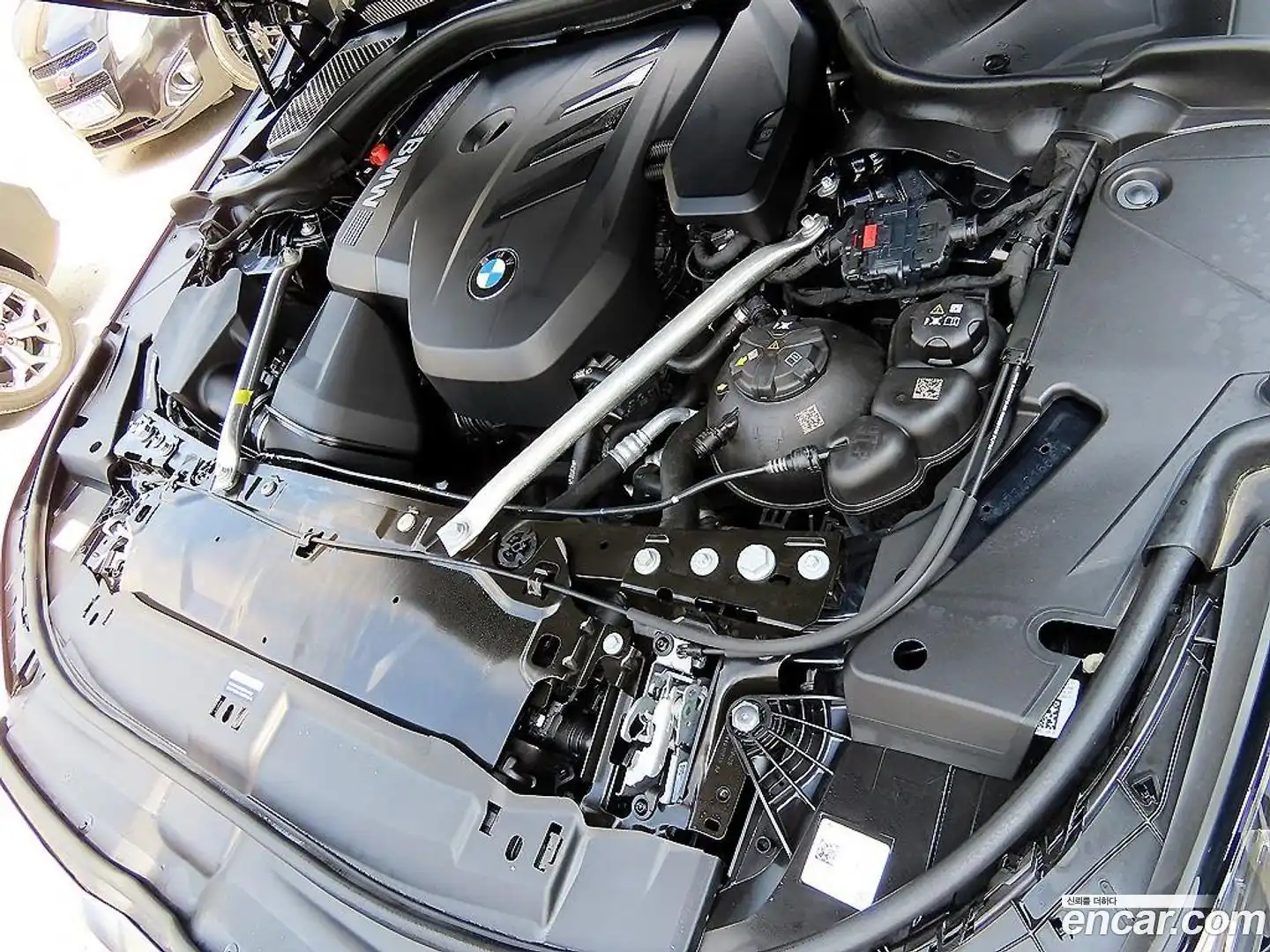 5-Series BMW 2025.7-OPTION-023