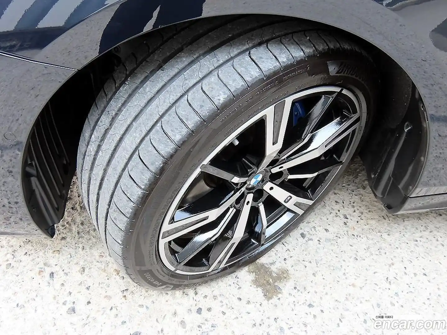 5-Series BMW 2025.7-OPTION-024