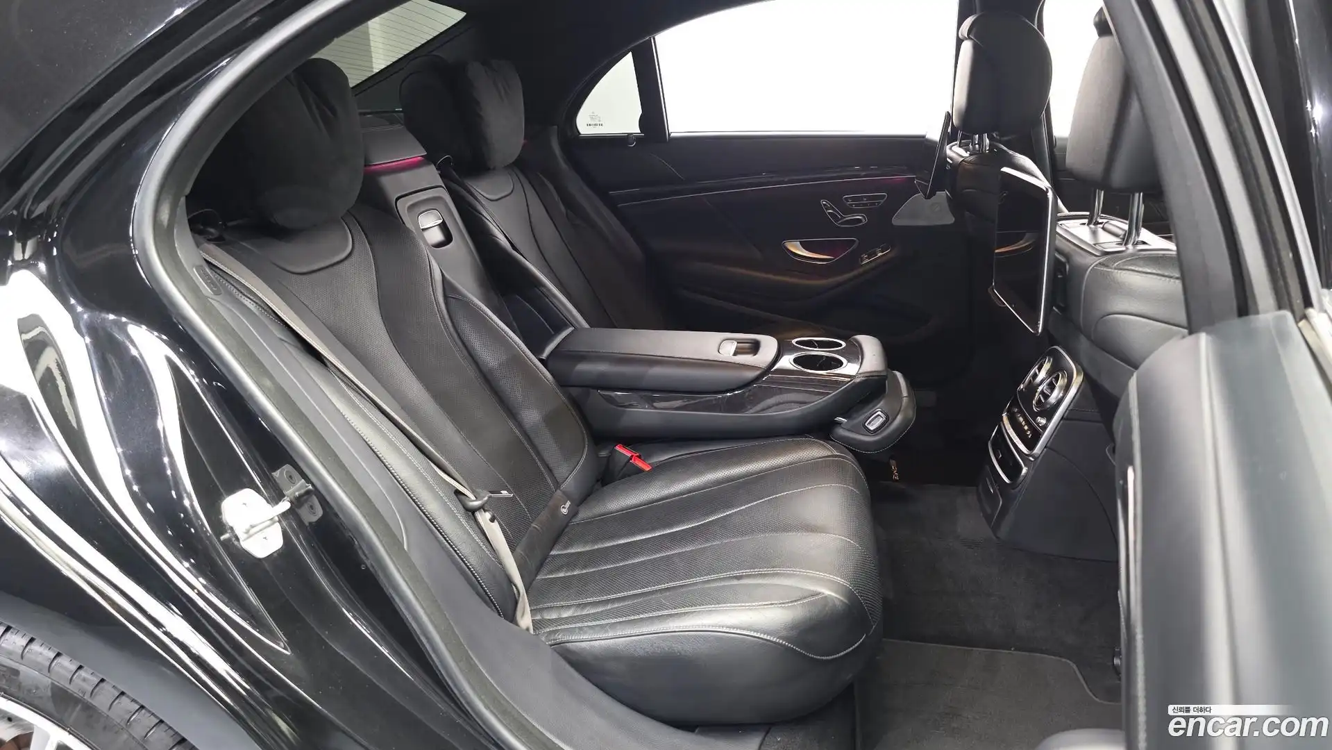 S-Class Mercedes-Benz 2017.10-OPTION-015