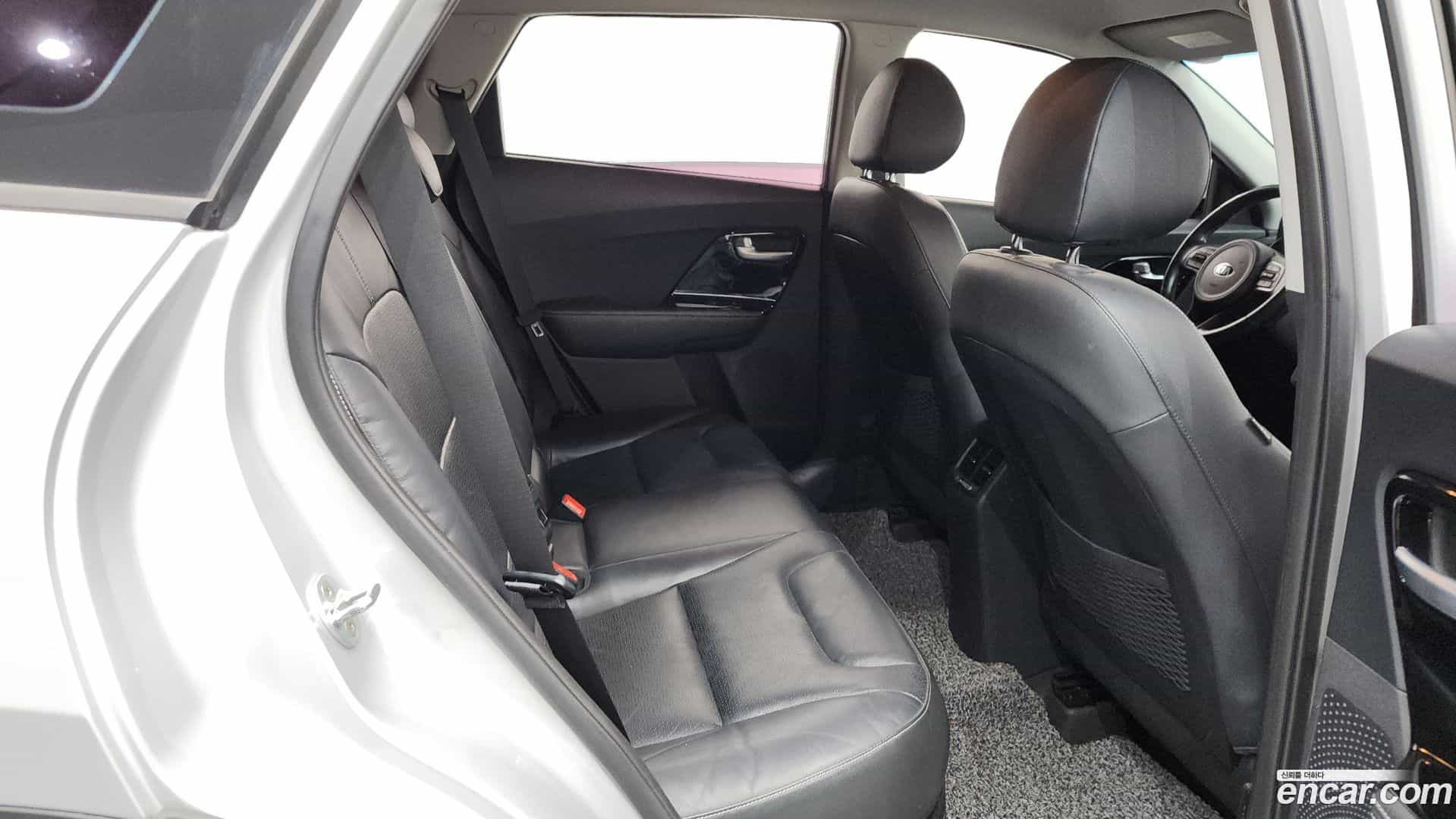 Niro Kia 2016.10-OPTION-015