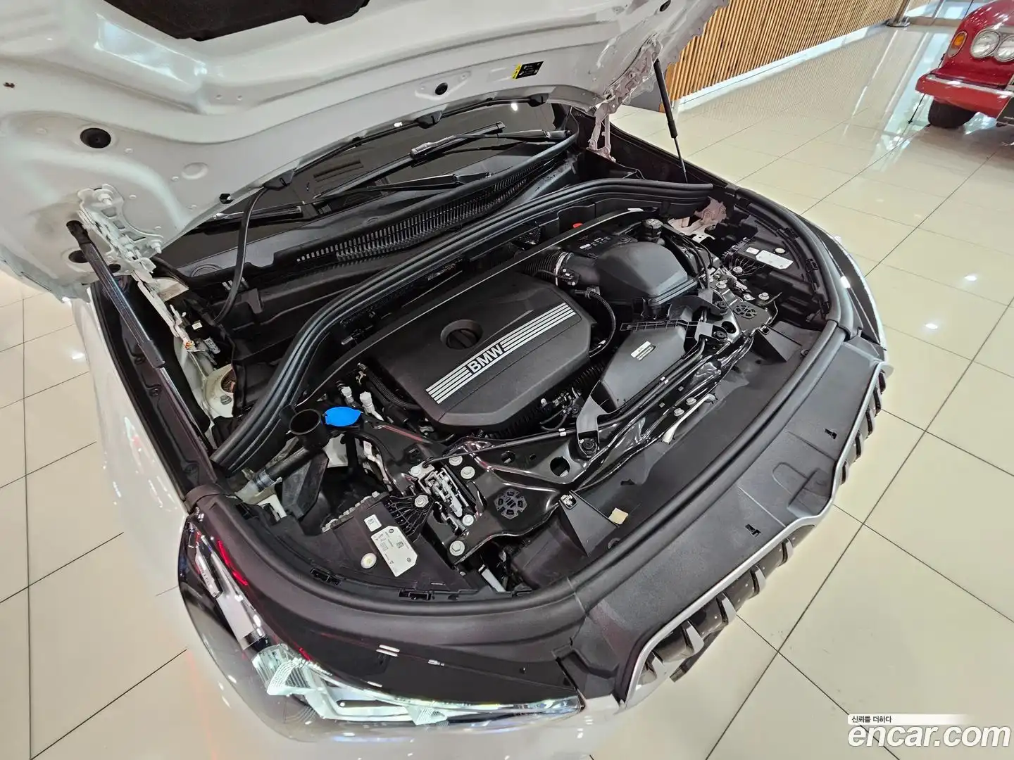 X1 BMW 2023.4-OUTER-006