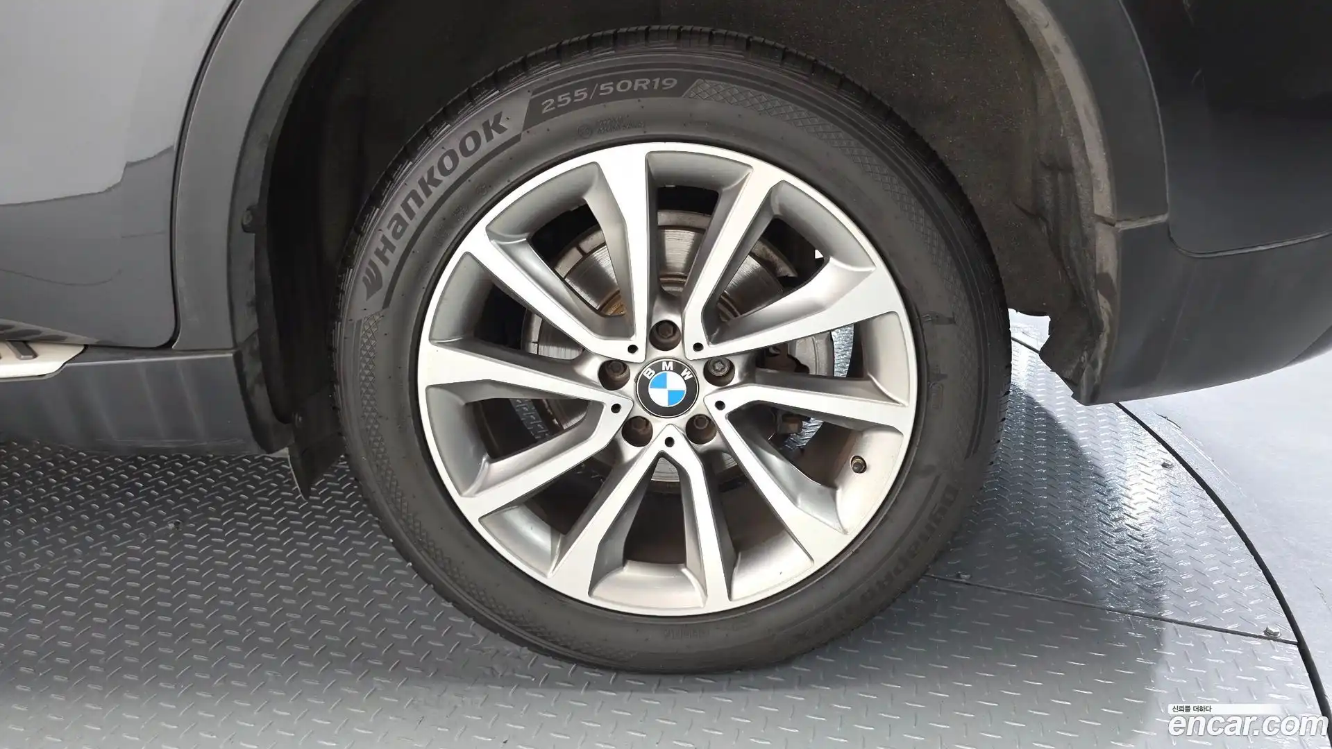 X6 BMW 2017.2-OUTER-005