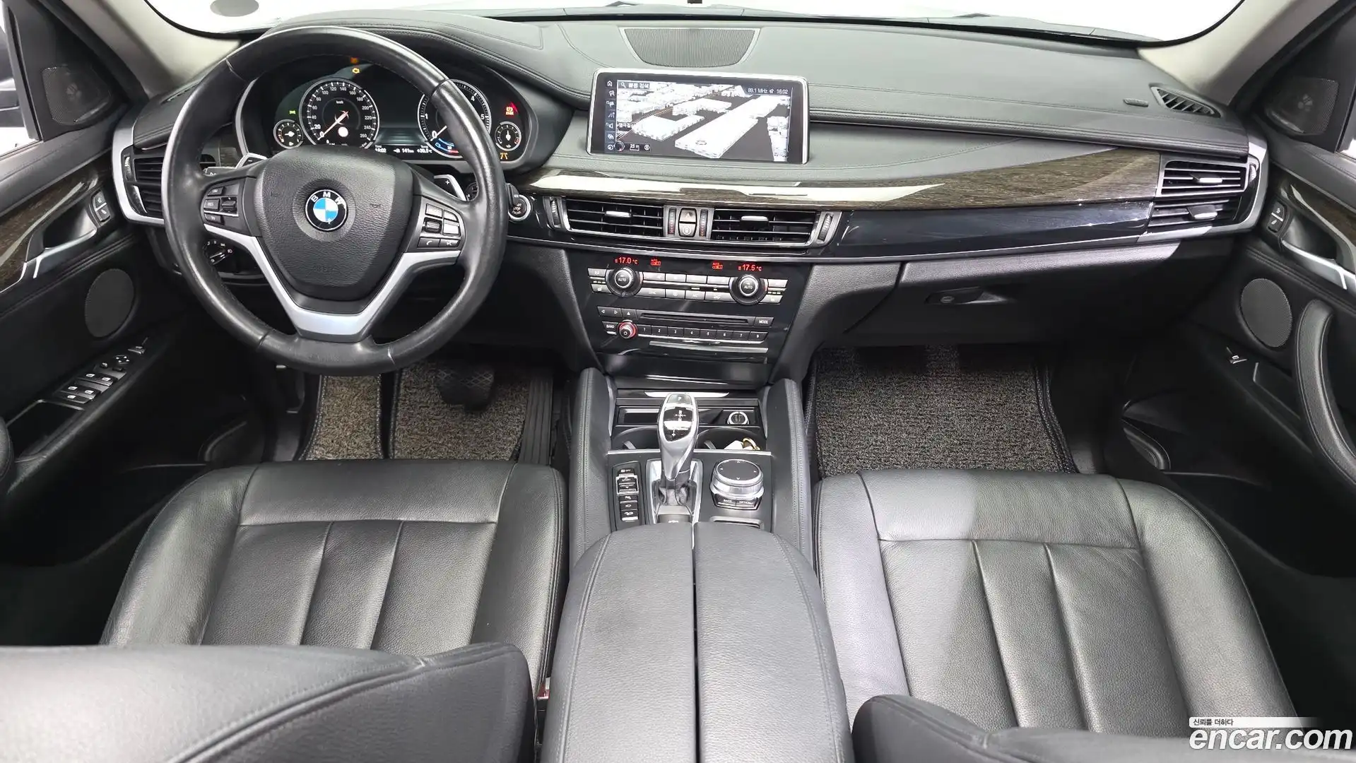 X6 BMW 2017.2-INNER-007