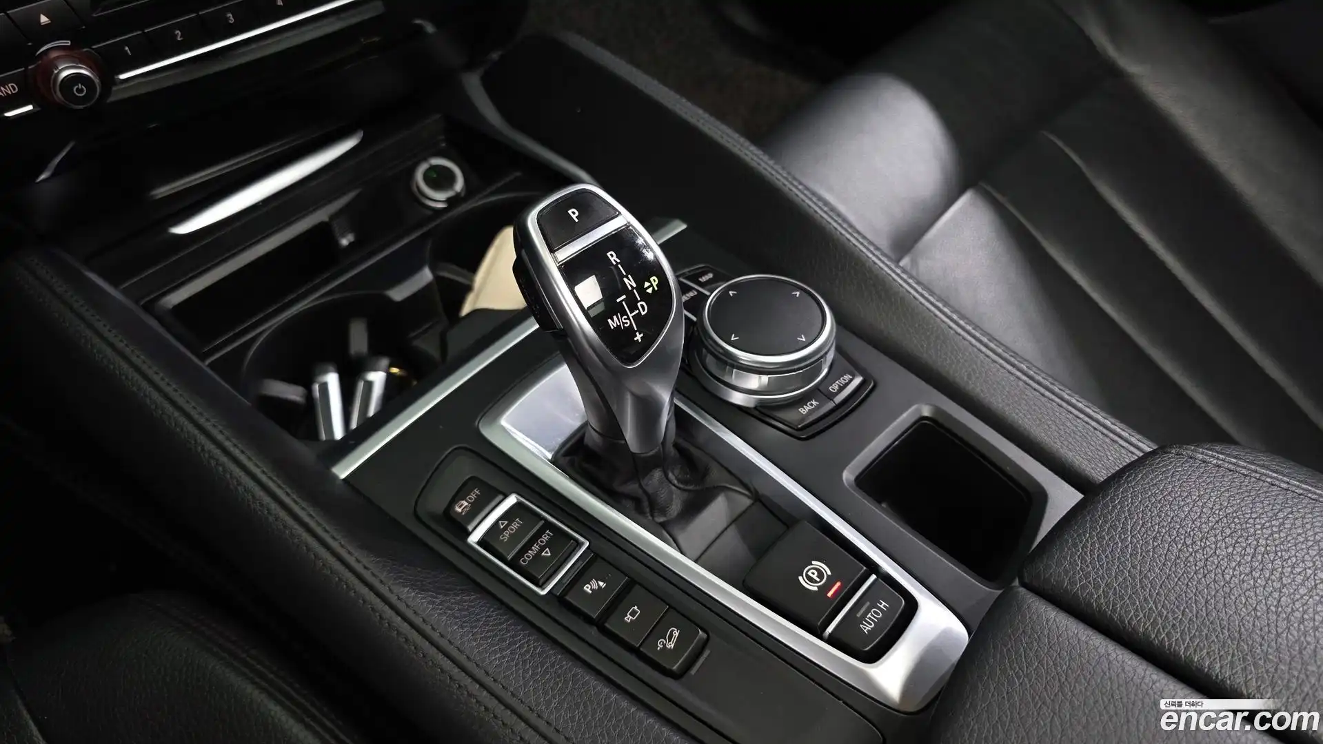 X6 BMW 2017.2-INNER-009