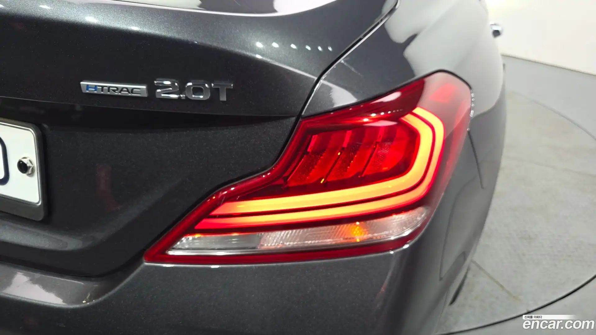 G70 Genesis 2017.10-OUTER-033