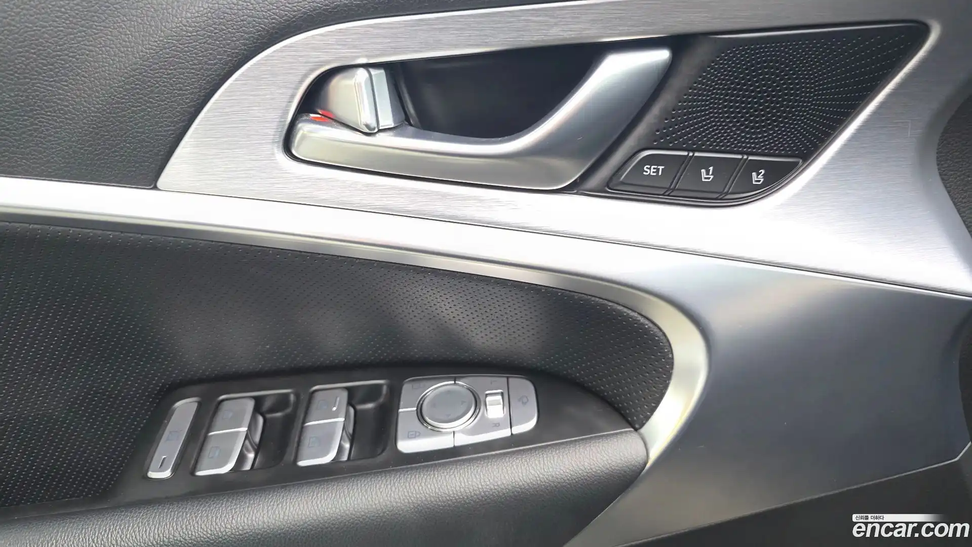 G70 Genesis 2017.10-OPTION-041