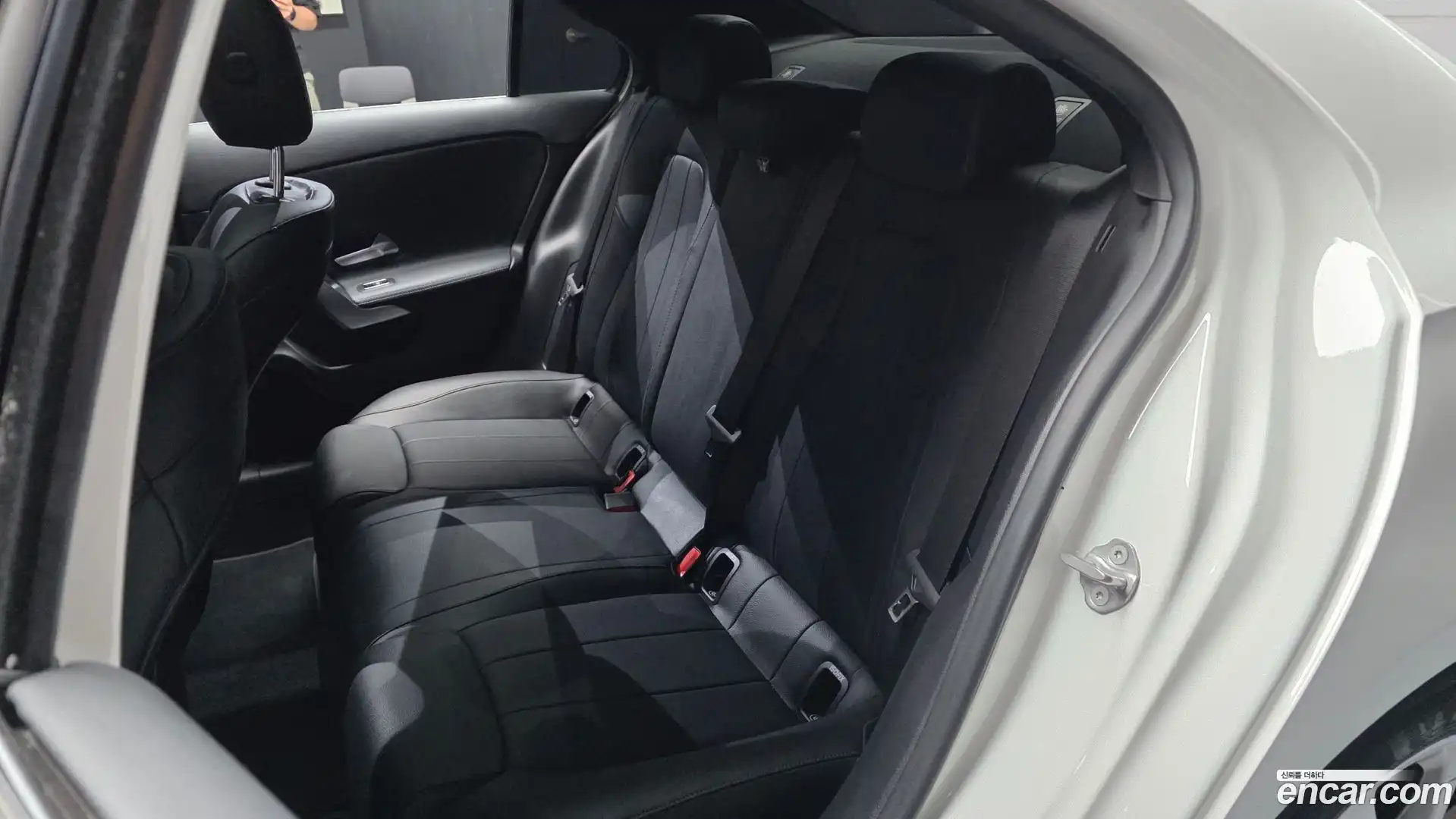 A-Class Mercedes-Benz 2020.8-OPTION-016