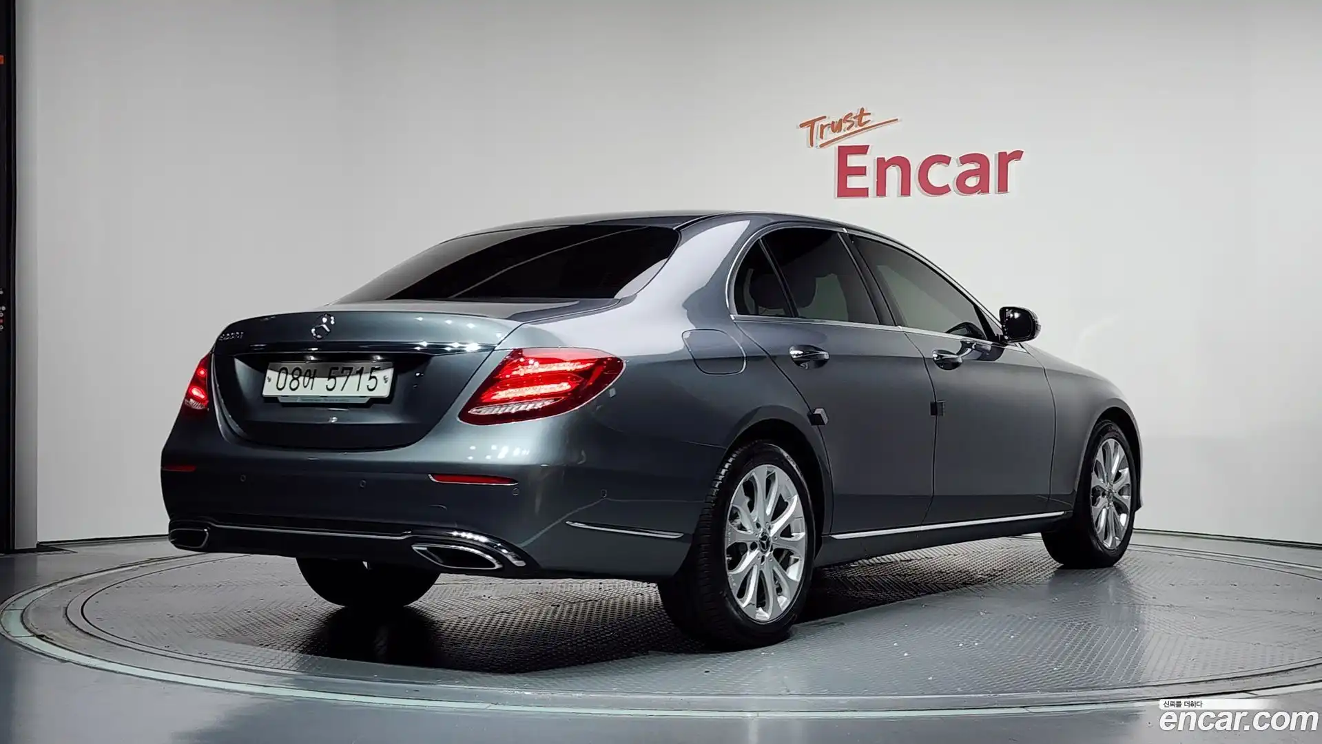 E-Class Mercedes-Benz 2019.3-OUTER-002