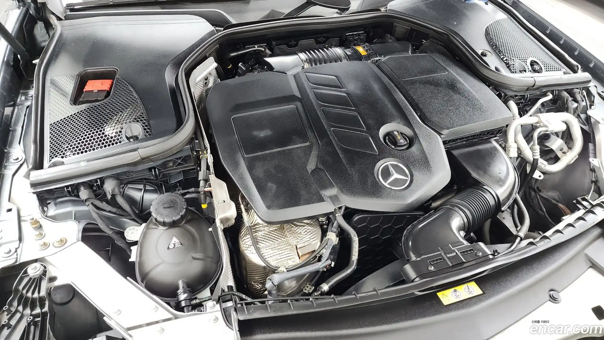 E-Class Mercedes-Benz 2019.3-OUTER-006