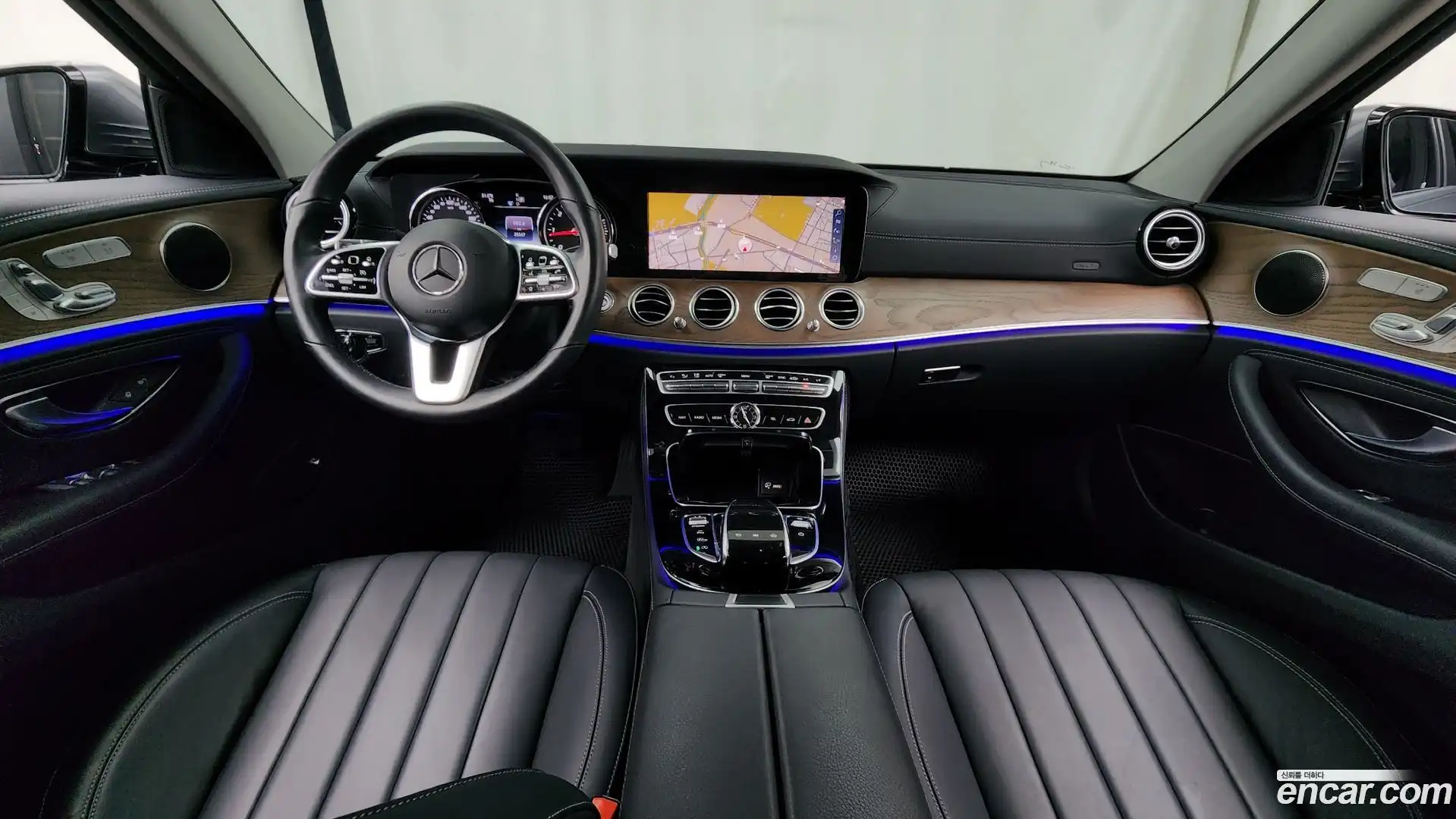 E-Class Mercedes-Benz 2019.3-INNER-007