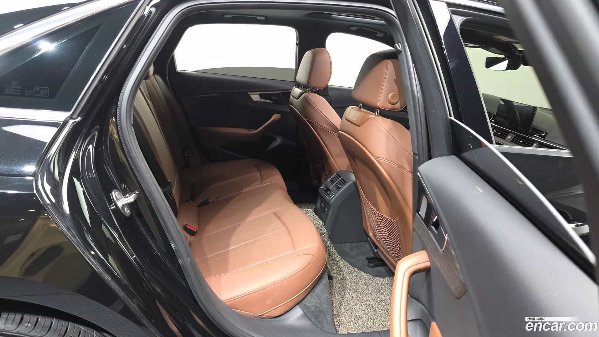 A4 Audi 2023.9-OPTION-016