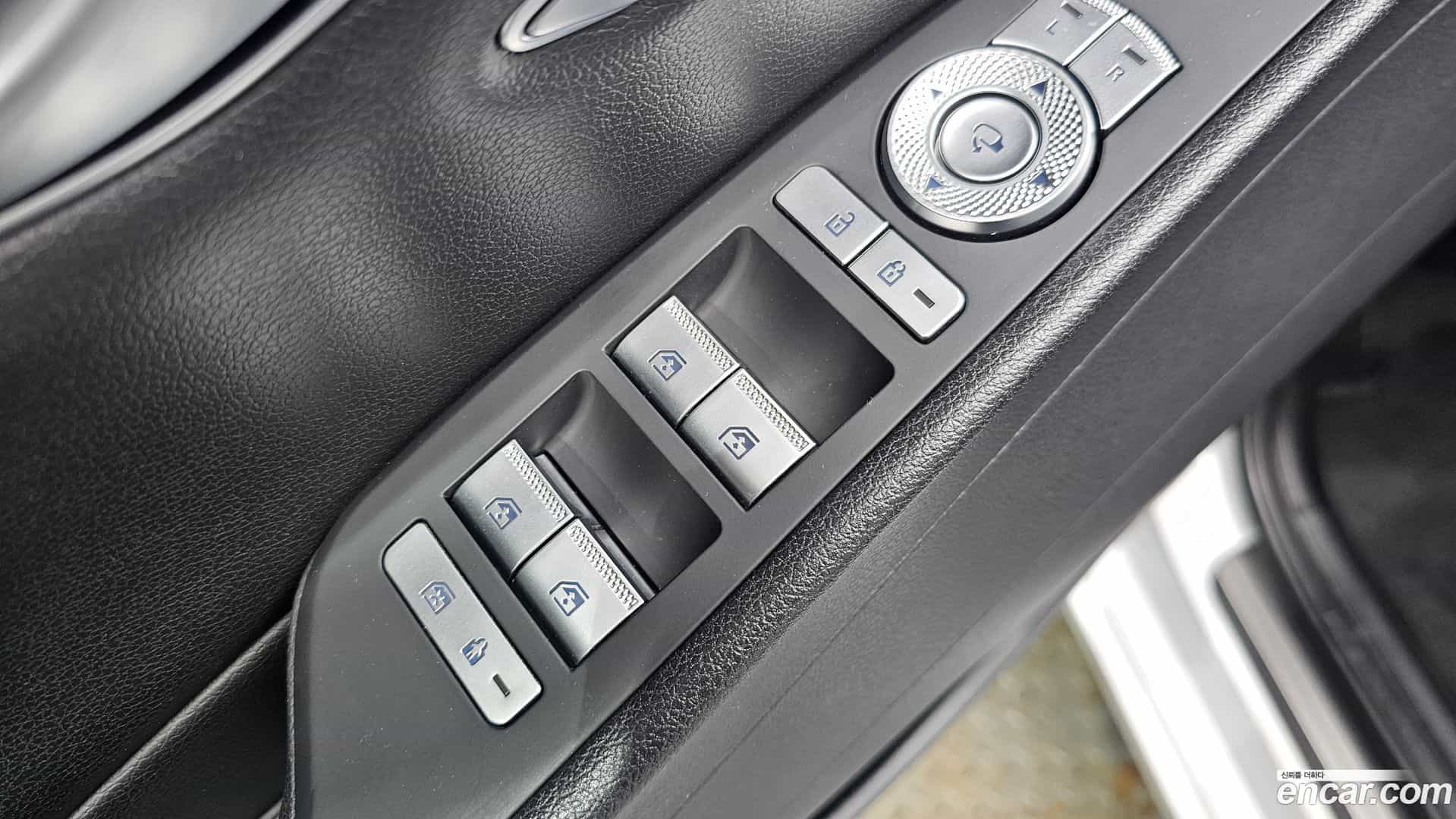 G80 Genesis 2021.0-OPTION-040
