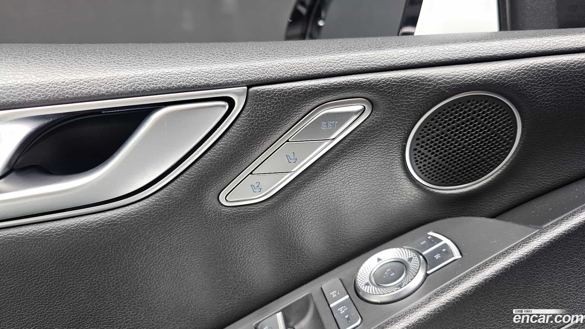 G80 Genesis 2021.0-OPTION-041