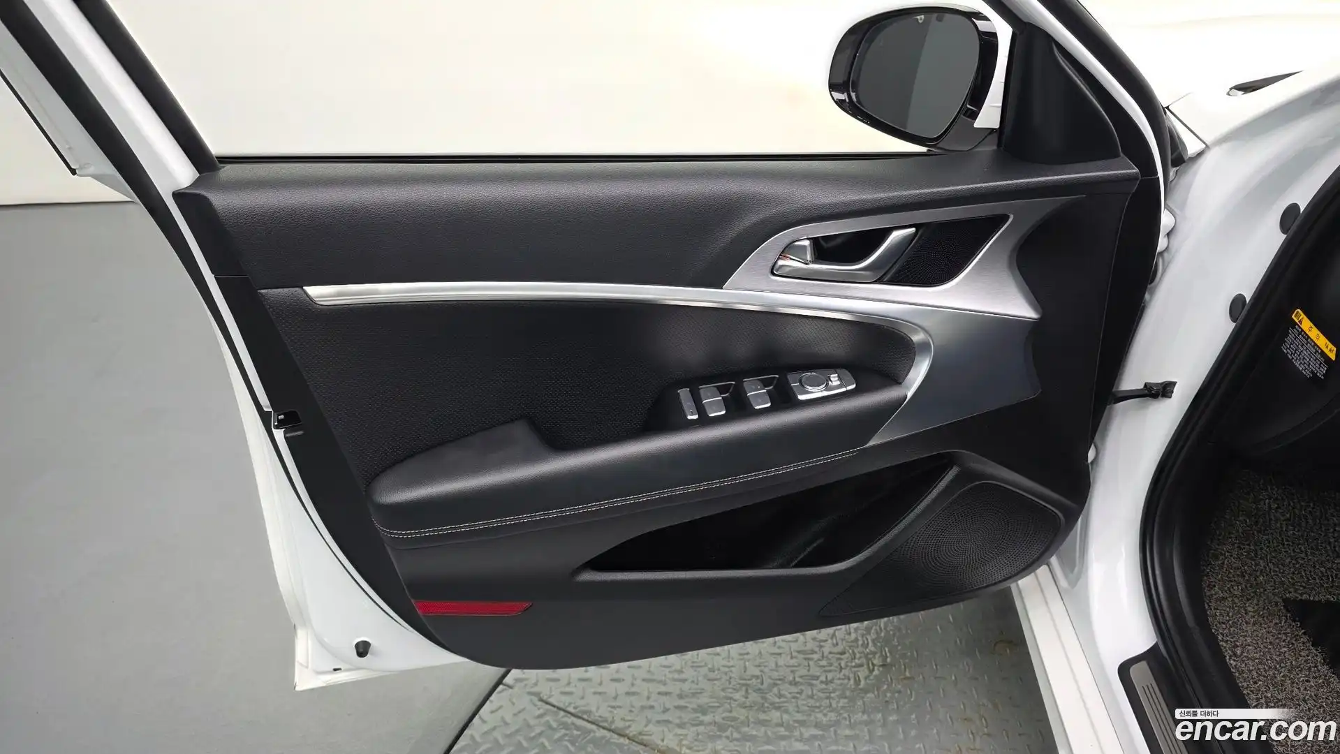 G70 Genesis 2020.6-INNER-034