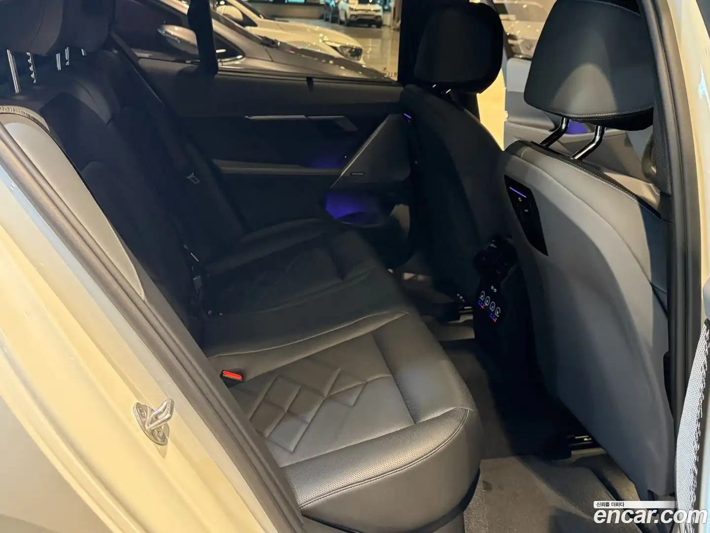 5-Series BMW 2024.9-INNER-010