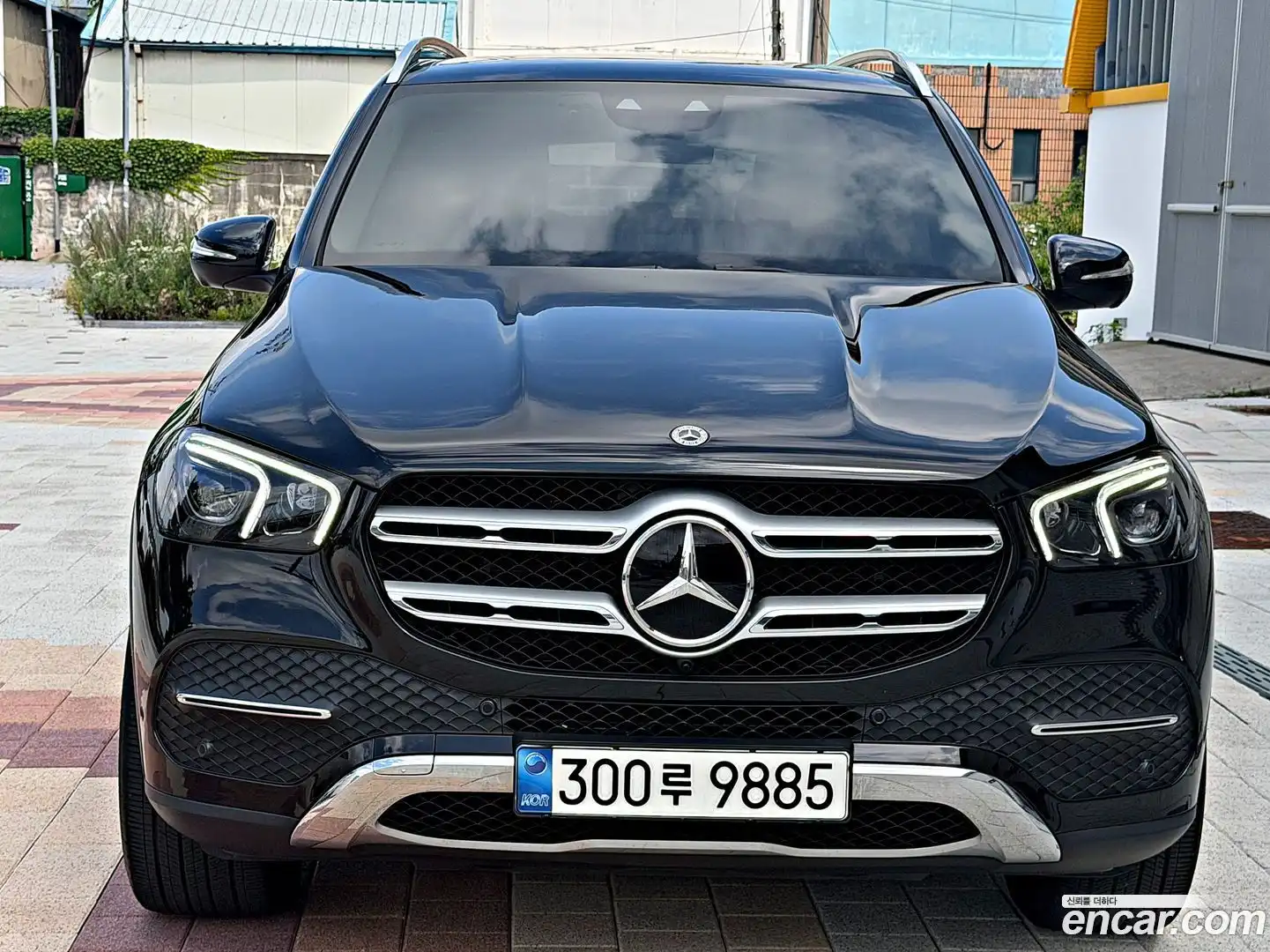 GLE-Class Mercedes-Benz 2022.5-OUTER-001