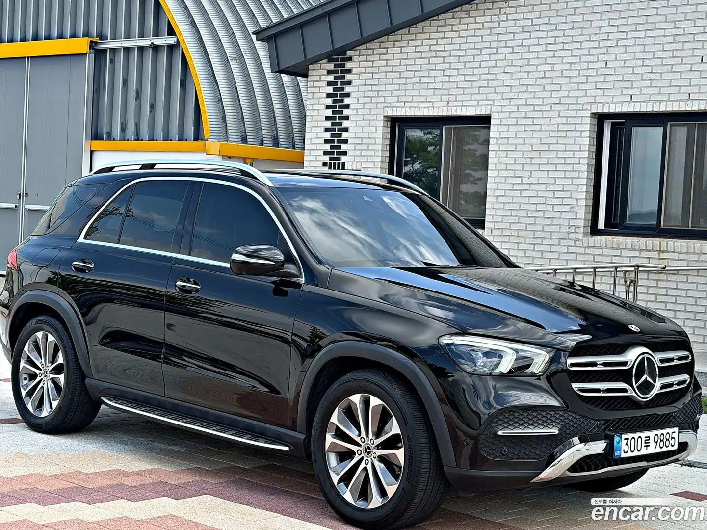 GLE-Class Mercedes-Benz 2022.5-OUTER-002