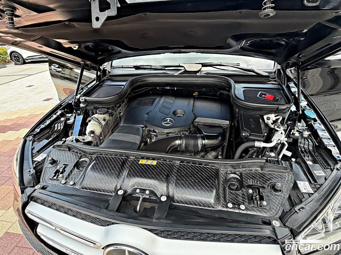 GLE-Class Mercedes-Benz 2022.5-OPTION-017