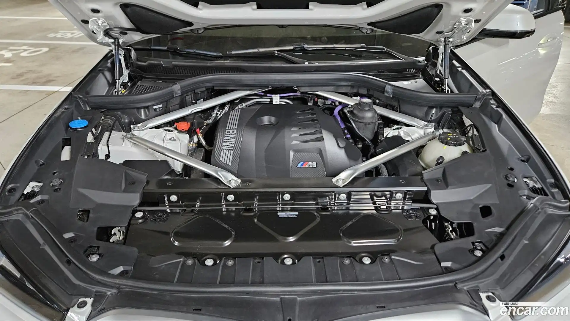 X6 BMW 2025.1-OUTER-006