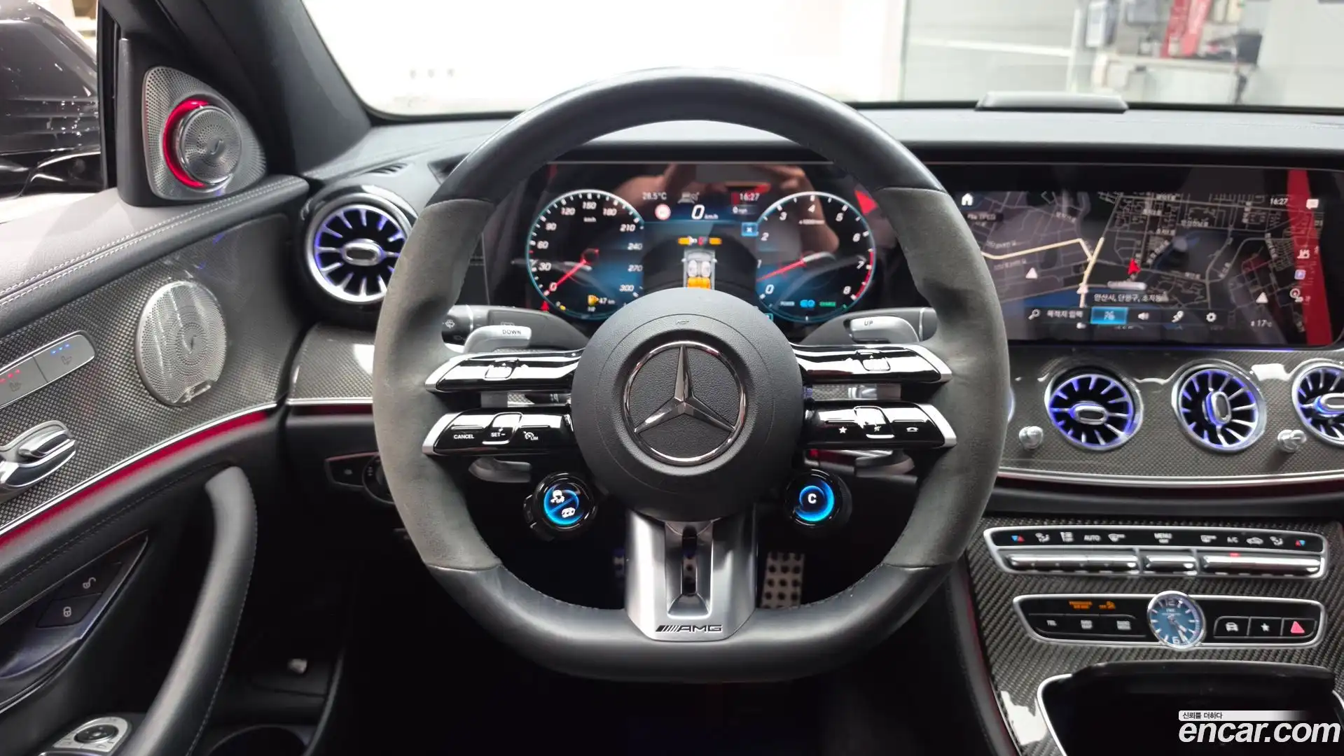 E-Class Mercedes-Benz 2021.9-OPTION-017