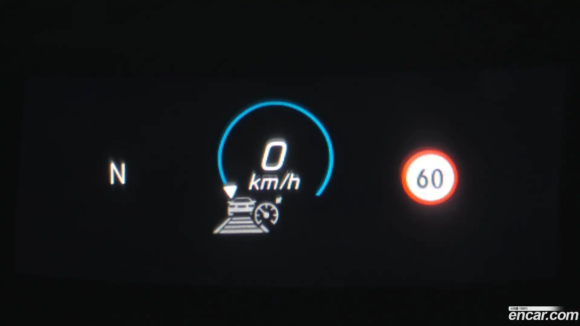 E-Class Mercedes-Benz 2021.9-OPTION-023