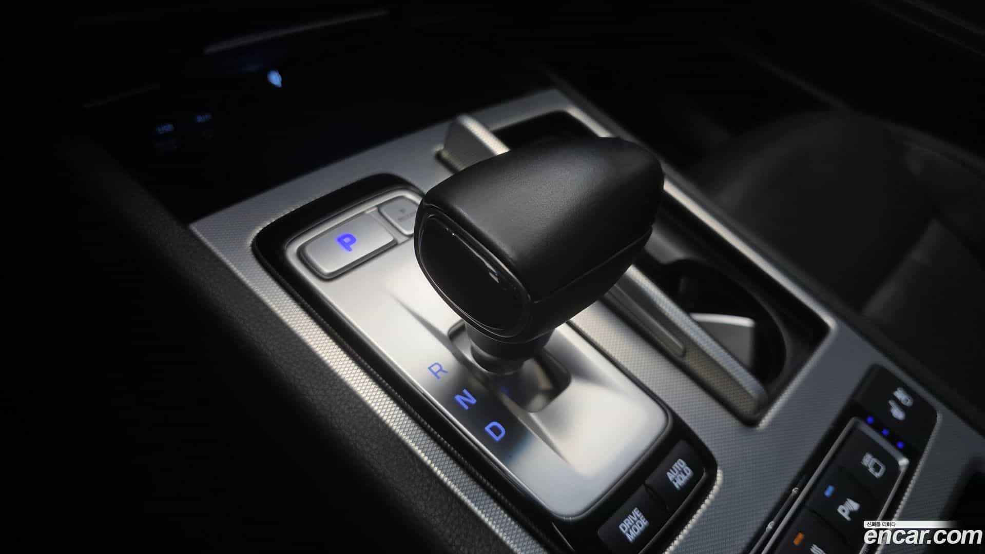 G80 Genesis 2017.10-INNER-009