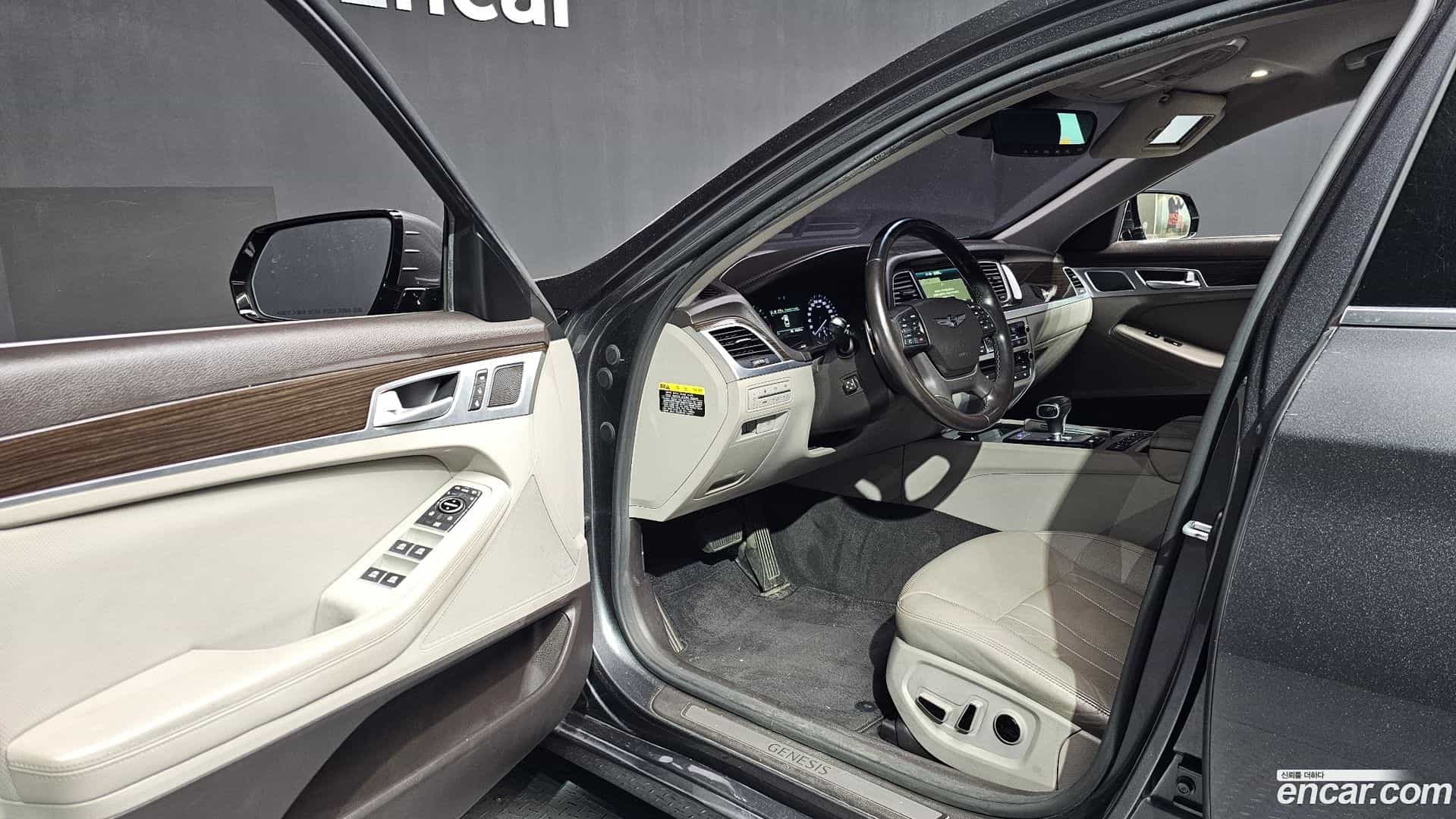 G80 Genesis 2018.4-INNER-010