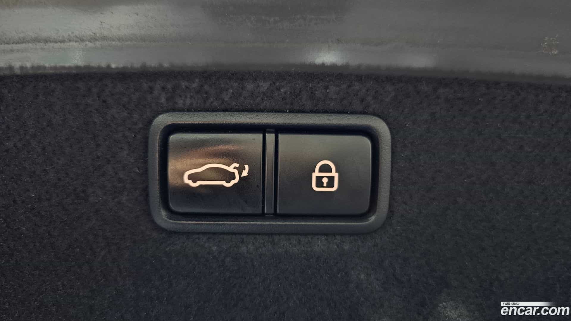 G80 Genesis 2018.4-OPTION-047
