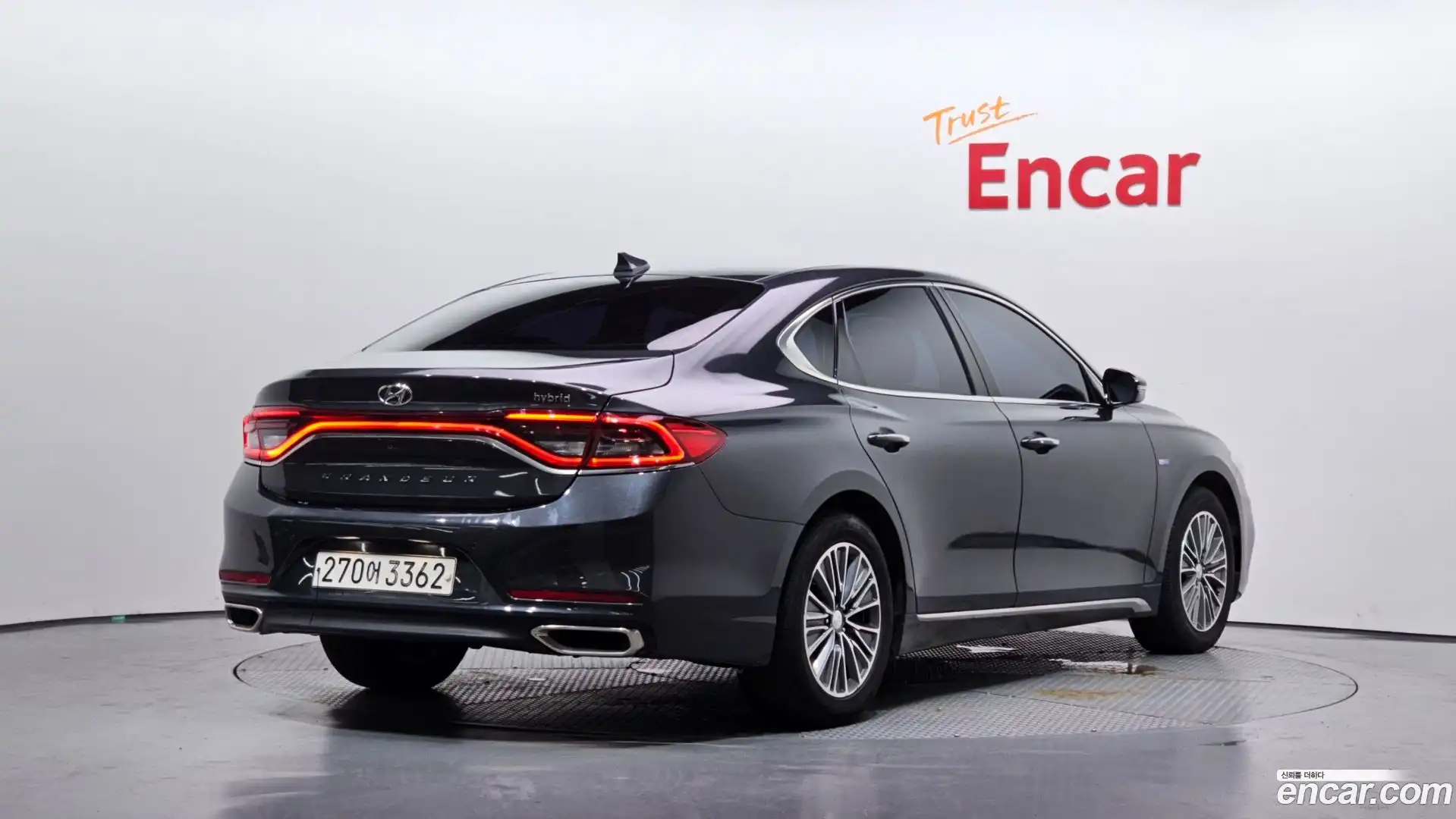 Grandeur Hyundai 2019.1-OUTER-002