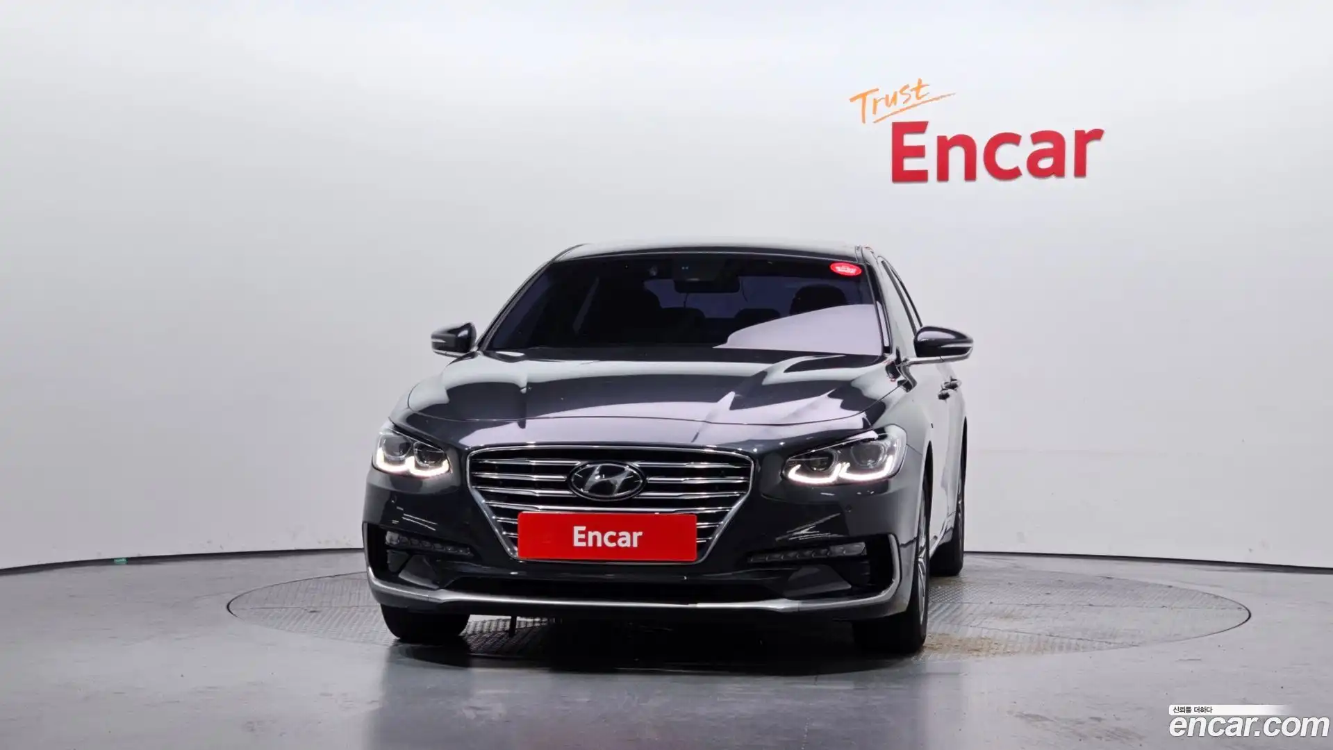 Grandeur Hyundai 2019.1-OUTER-003