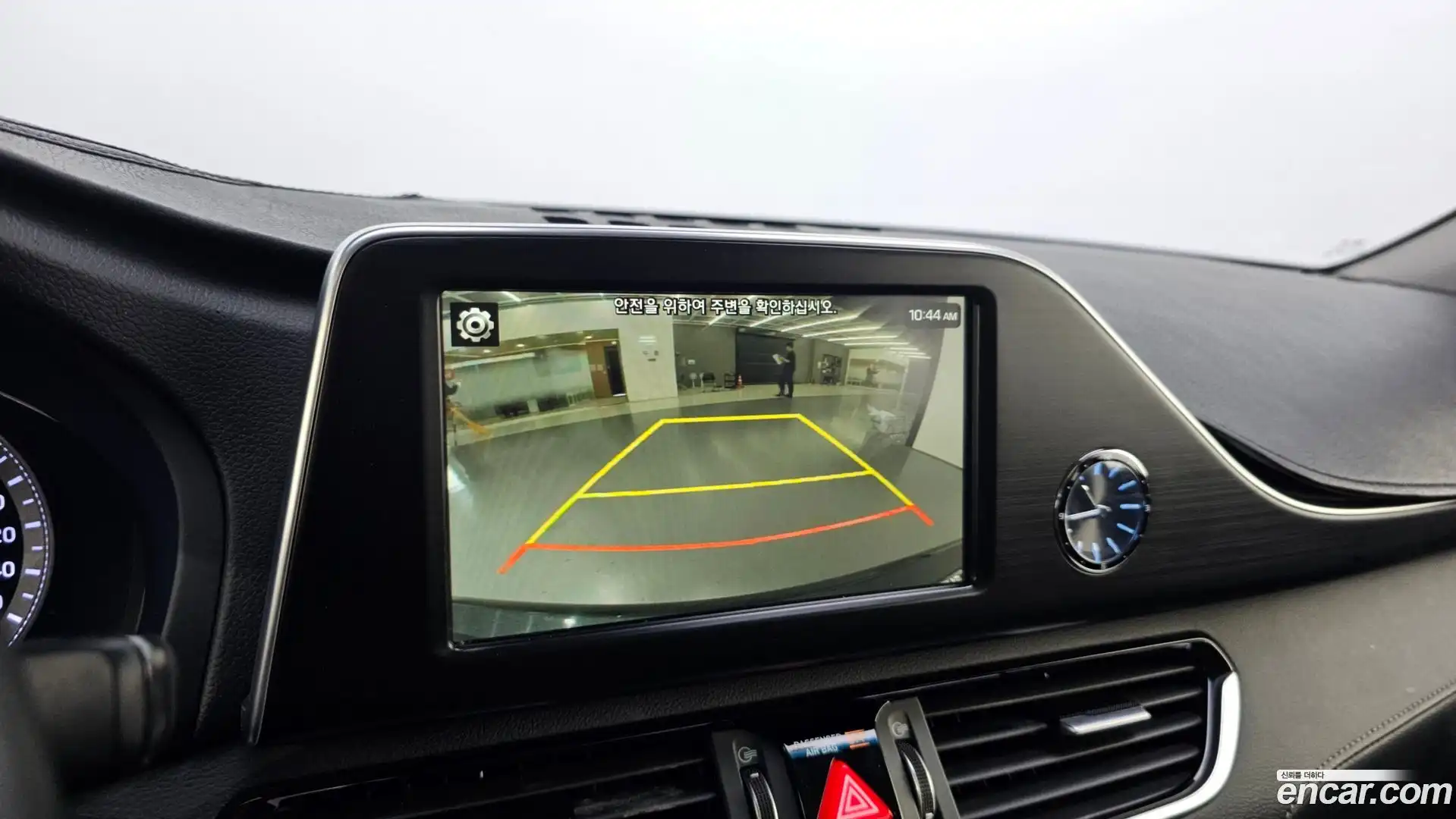 Grandeur Hyundai 2019.1-OPTION-020
