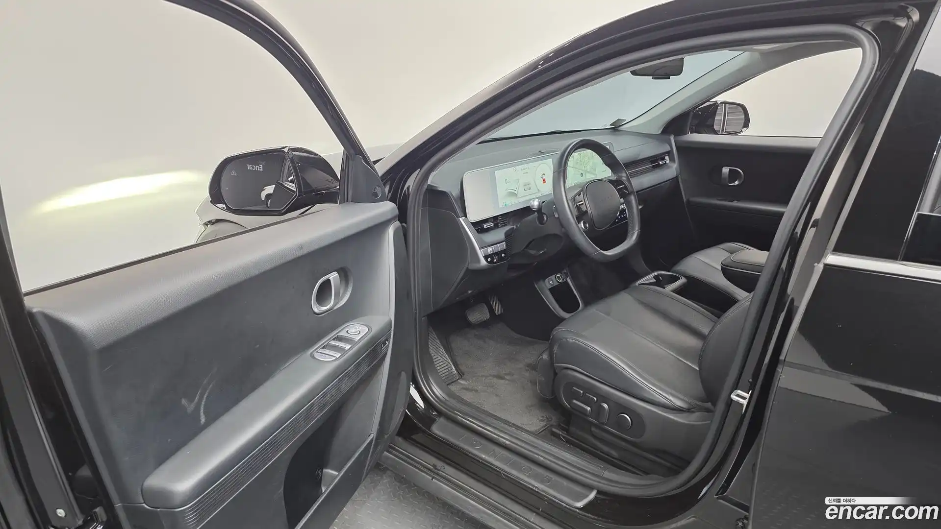 Ioniq5 Hyundai 2022.2-INNER-010