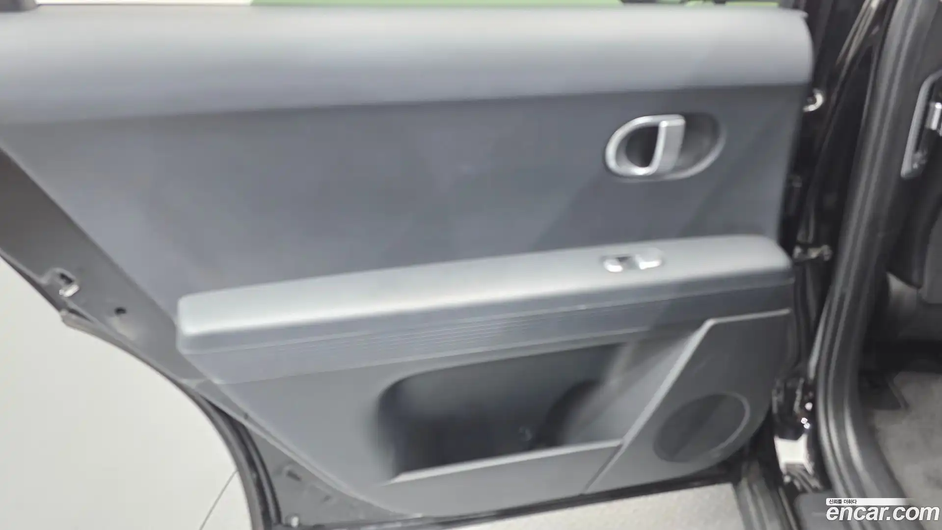 Ioniq5 Hyundai 2022.2-INNER-035
