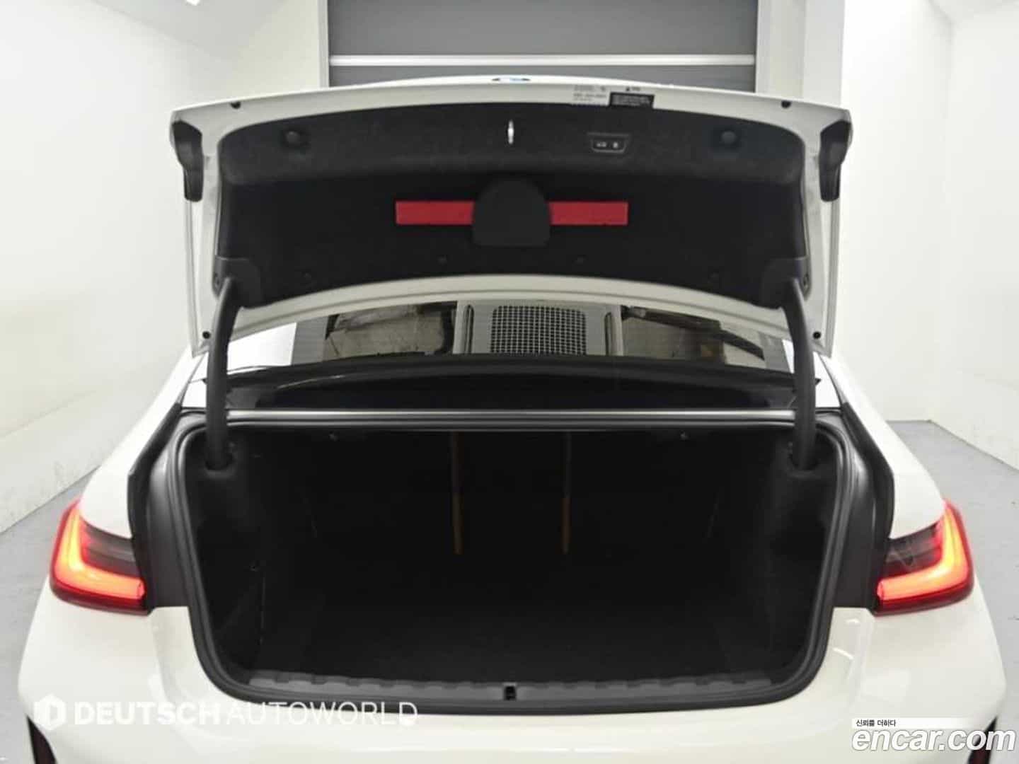 3-Series BMW 2025.2-OPTION-023