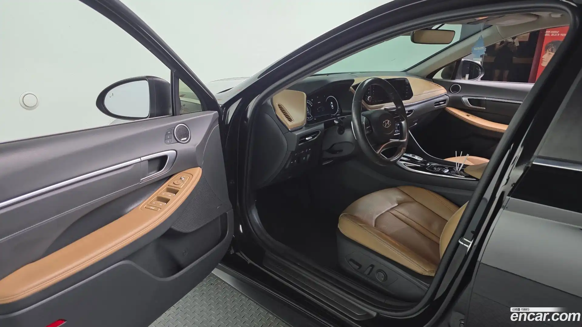 Sonata Hyundai 2021.0-INNER-010