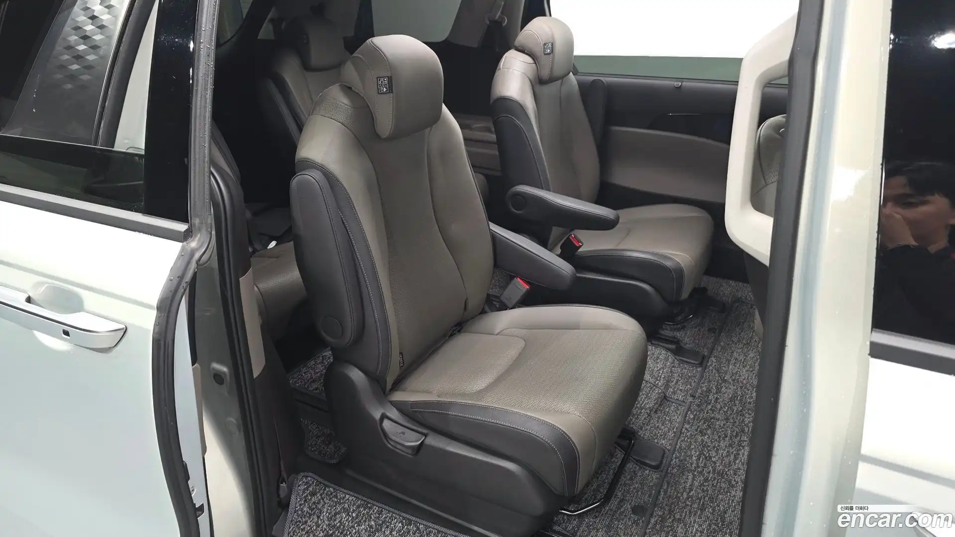Canival Kia 2024.6-OPTION-016