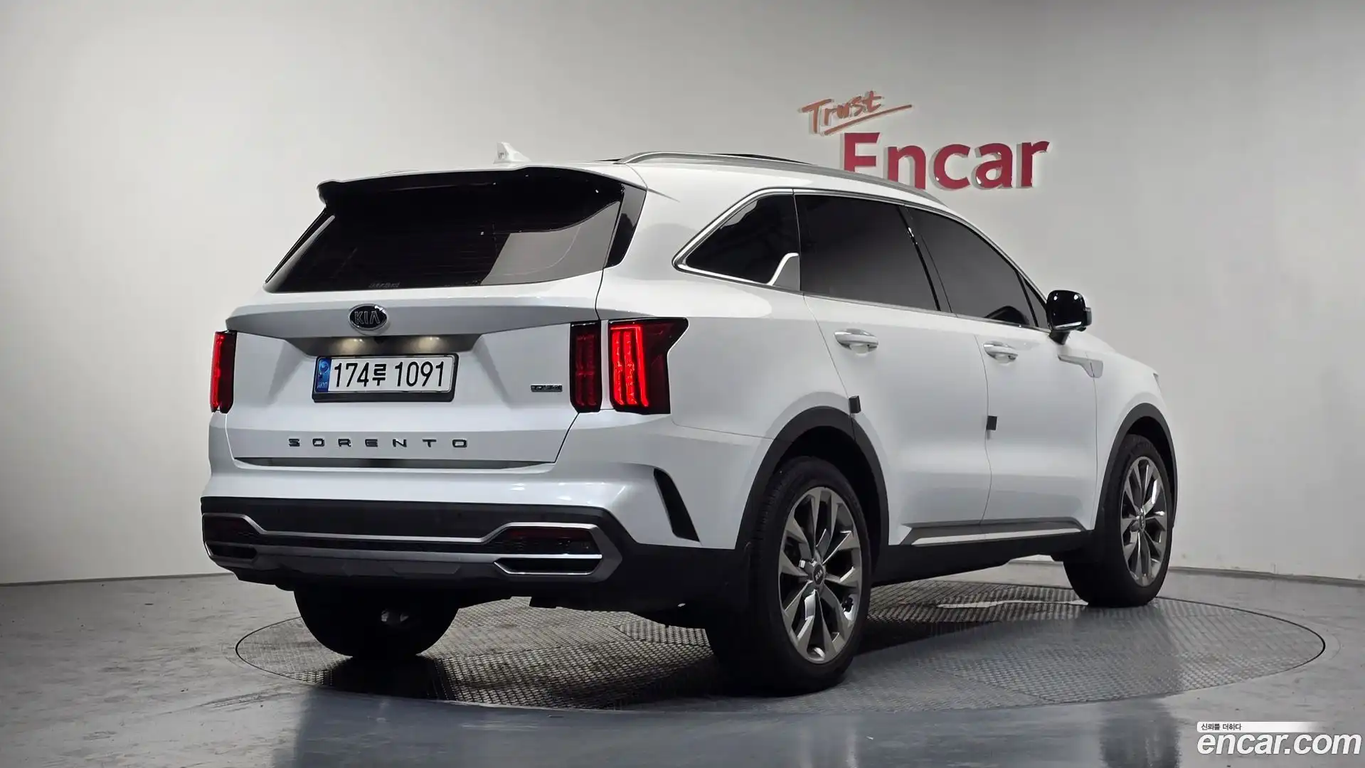 Sorento Kia 2021.0-OUTER-002