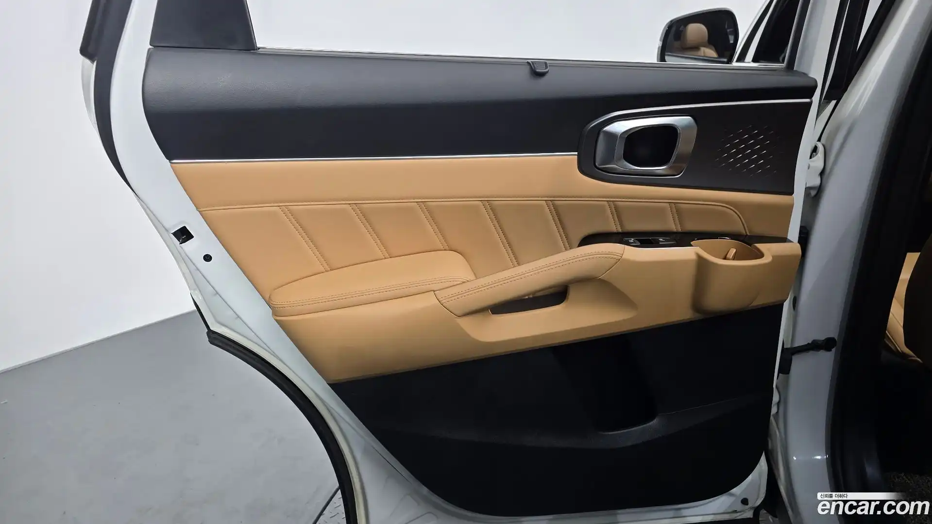 Sorento Kia 2021.0-INNER-035