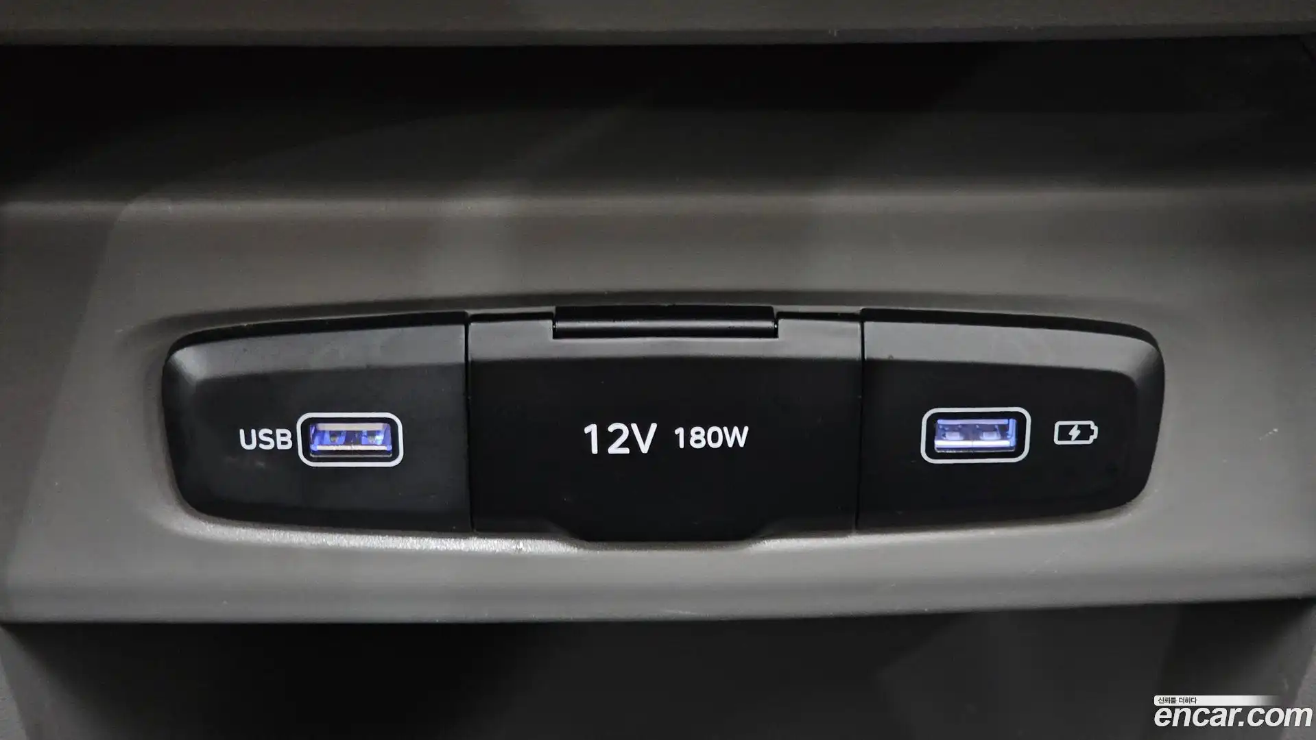 Staria Hyundai 2021.6-OPTION-046