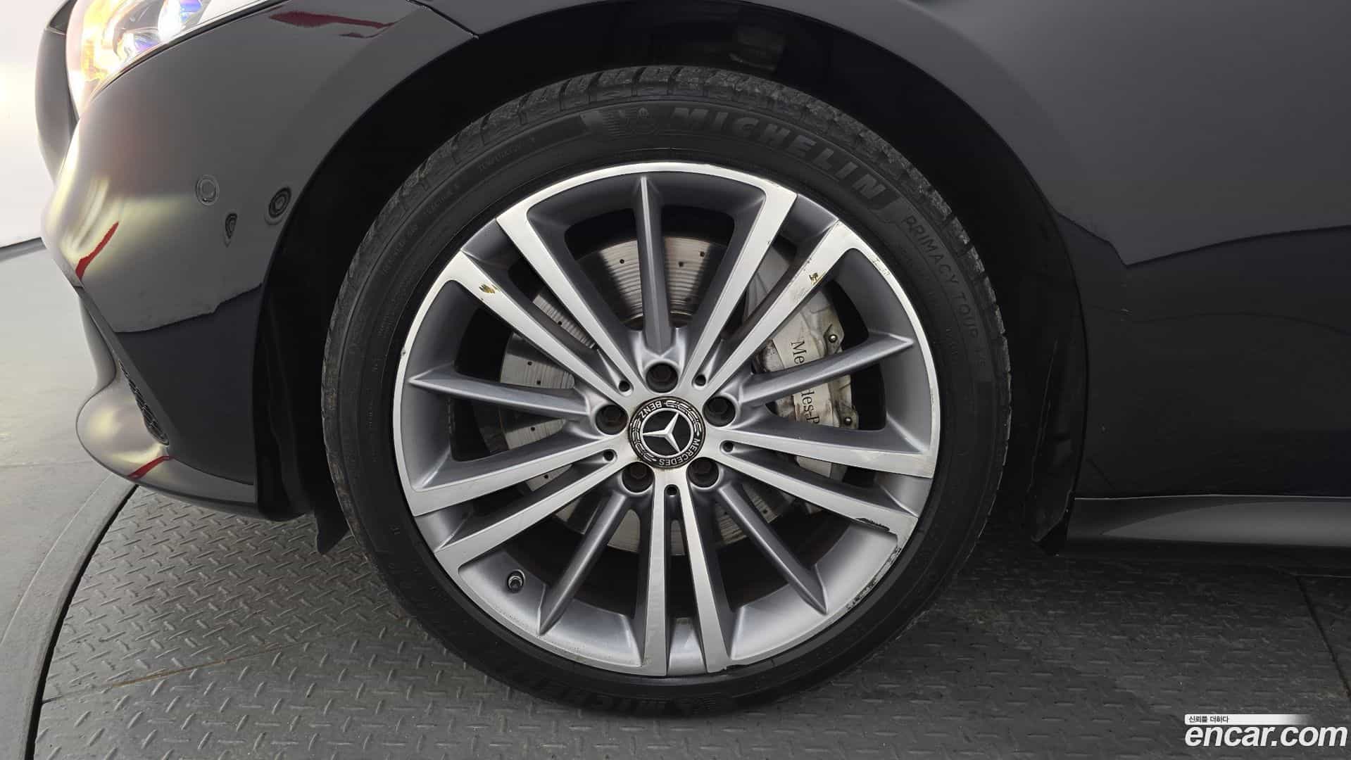 CLS-Class Mercedes-Benz 2019.8-OUTER-005