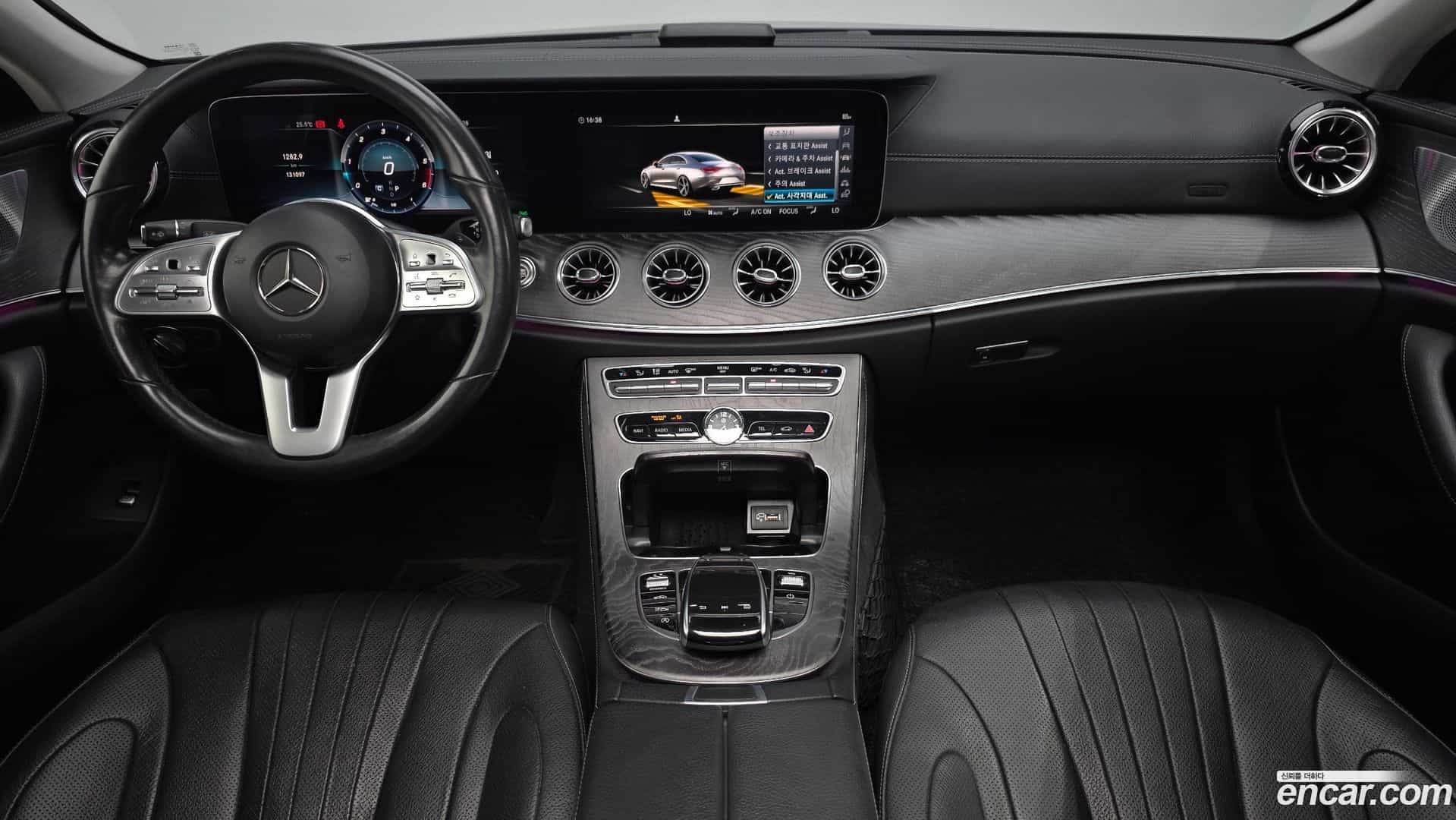 CLS-Class Mercedes-Benz 2019.8-INNER-007