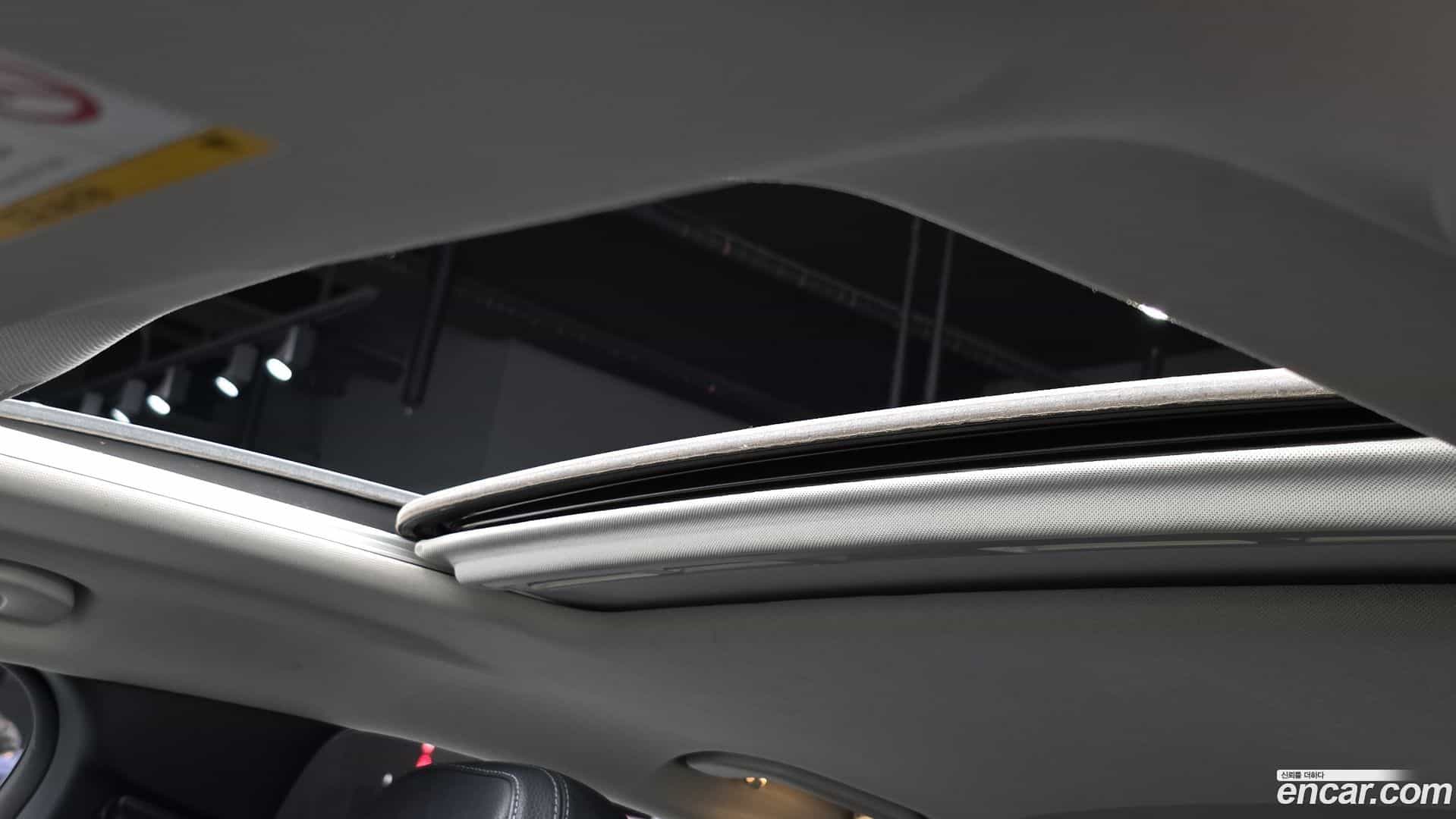 CLS-Class Mercedes-Benz 2019.8-OPTION-023